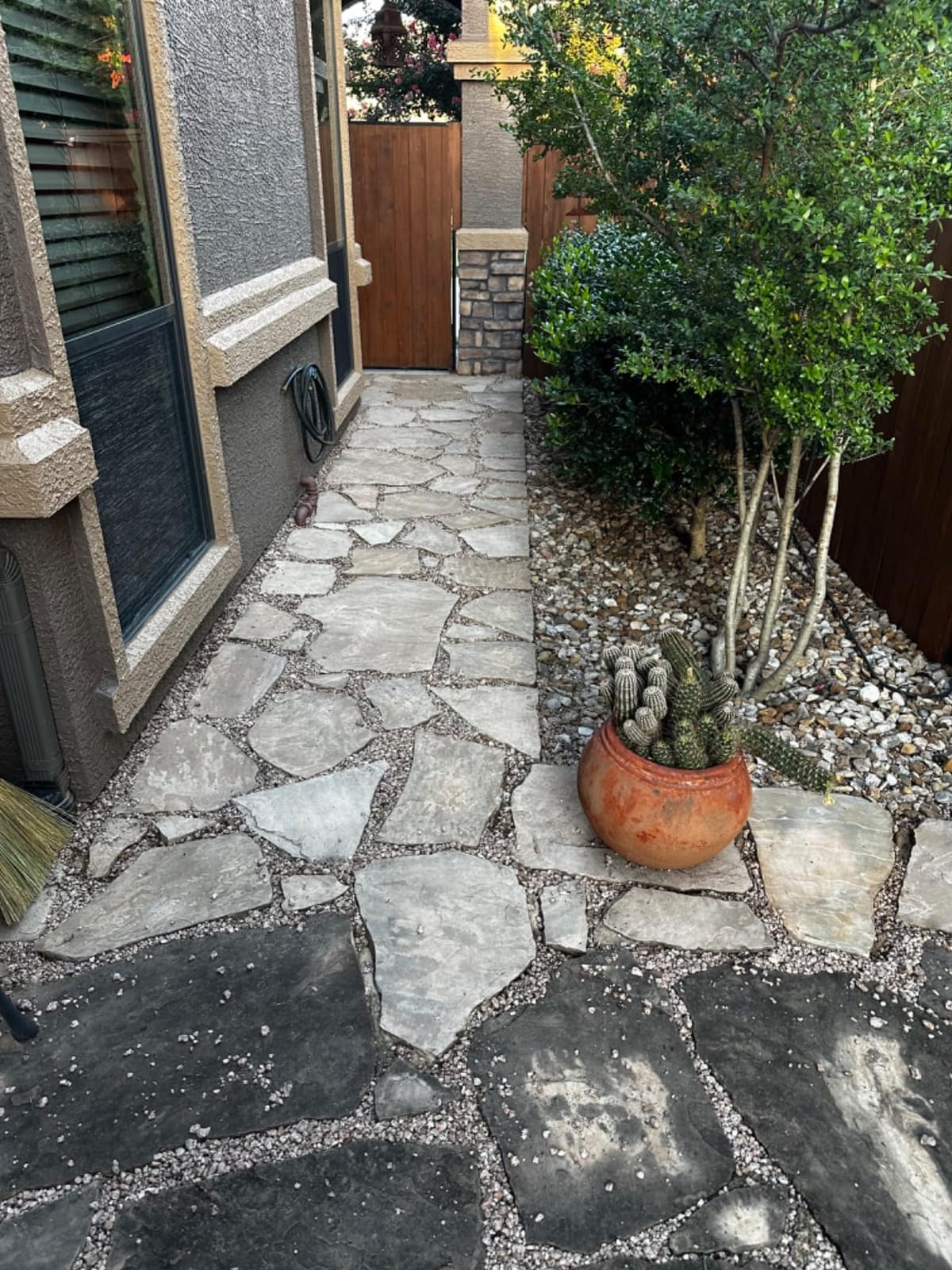 CRAFTSMAN Electric Pressure Washer, Cold Water, Lightweight Corded Power Washer for Cars, Driveways, Patio and Garage, Powerful 1700-PSI, 1.2-GPM, Compact, Easy to Use (CMEPW1700) customer photo 2