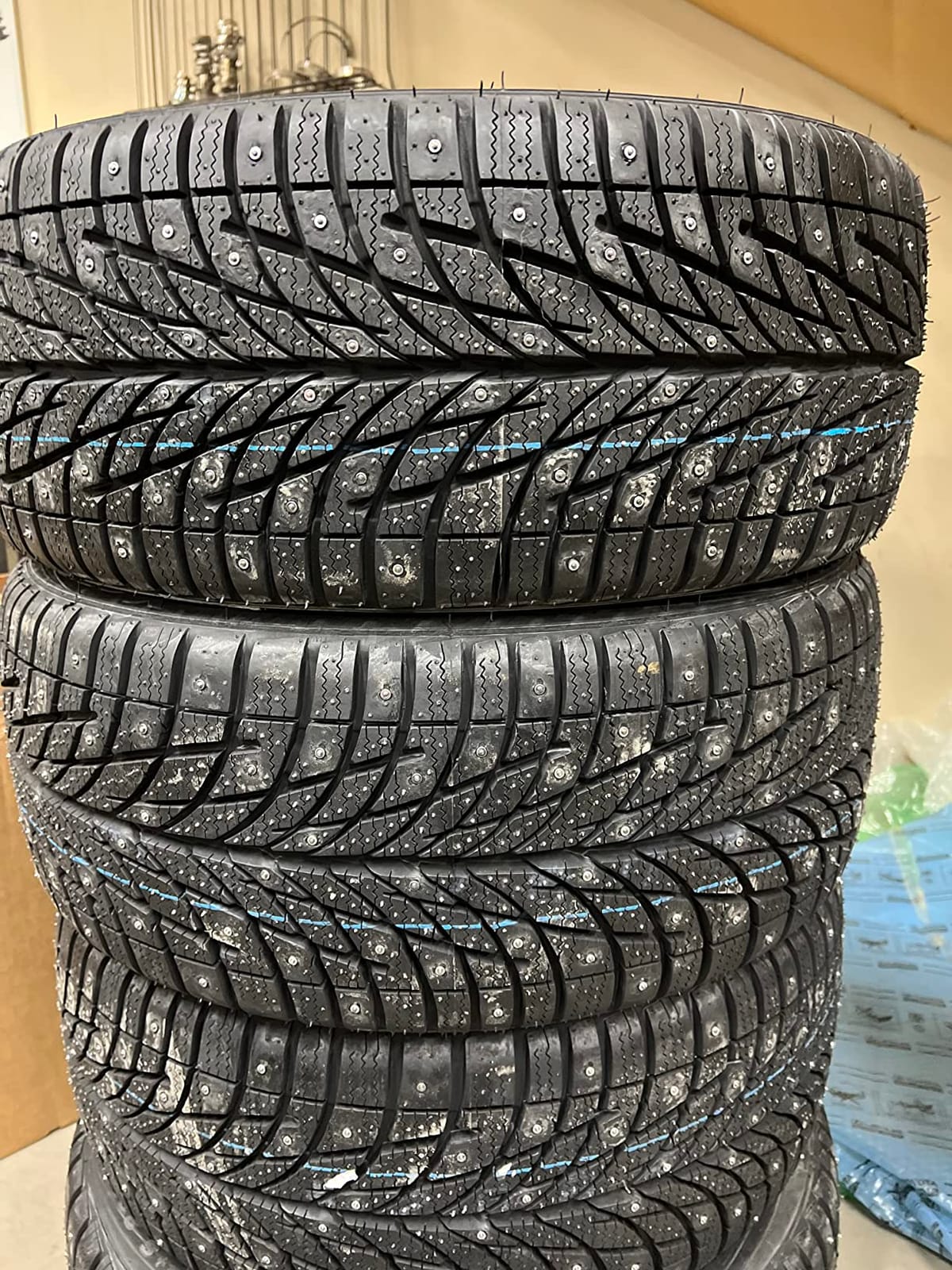 Accelera X-Grip 215/65R16 102H Winter (Studdable) XL 16 Inch Tire customer photo 1