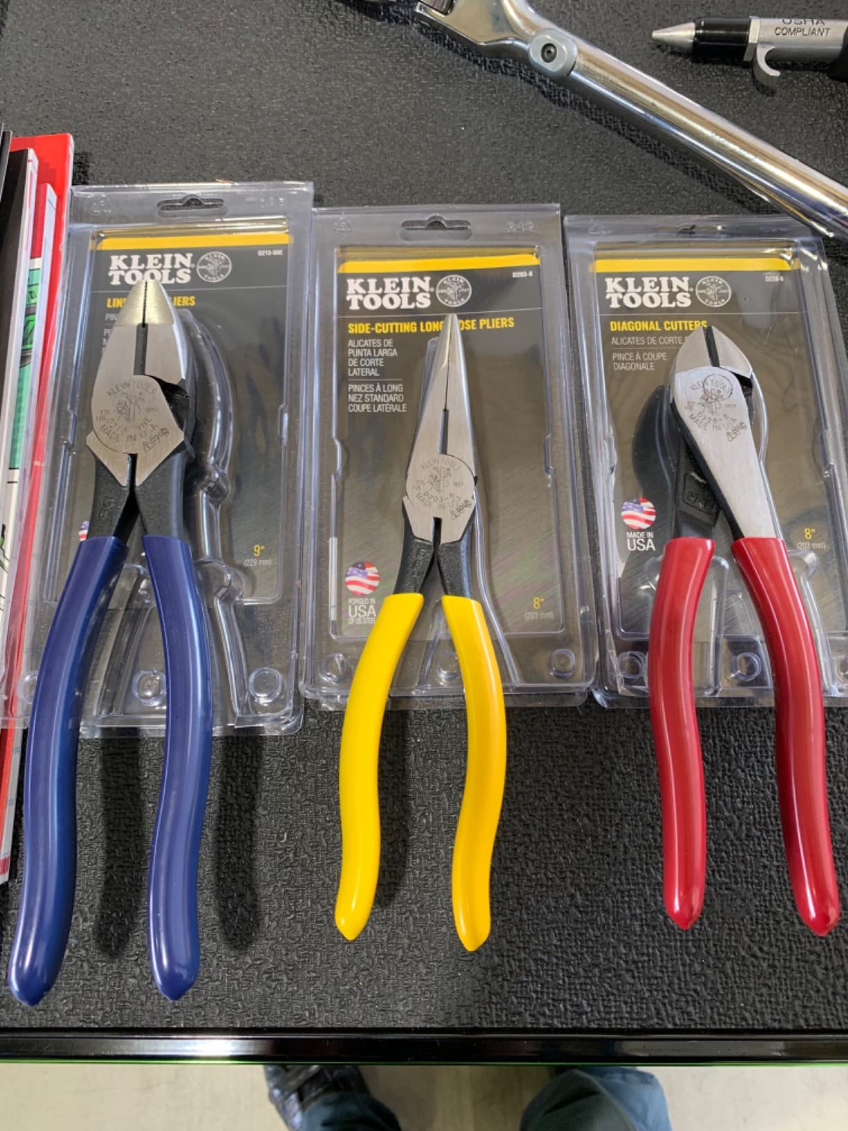 Klein Tools 80020 Plier Set, Made in USA, Lineman's Pliers, Diagonal Cutters, and Needle Nose, 3-Piece customer photo 2