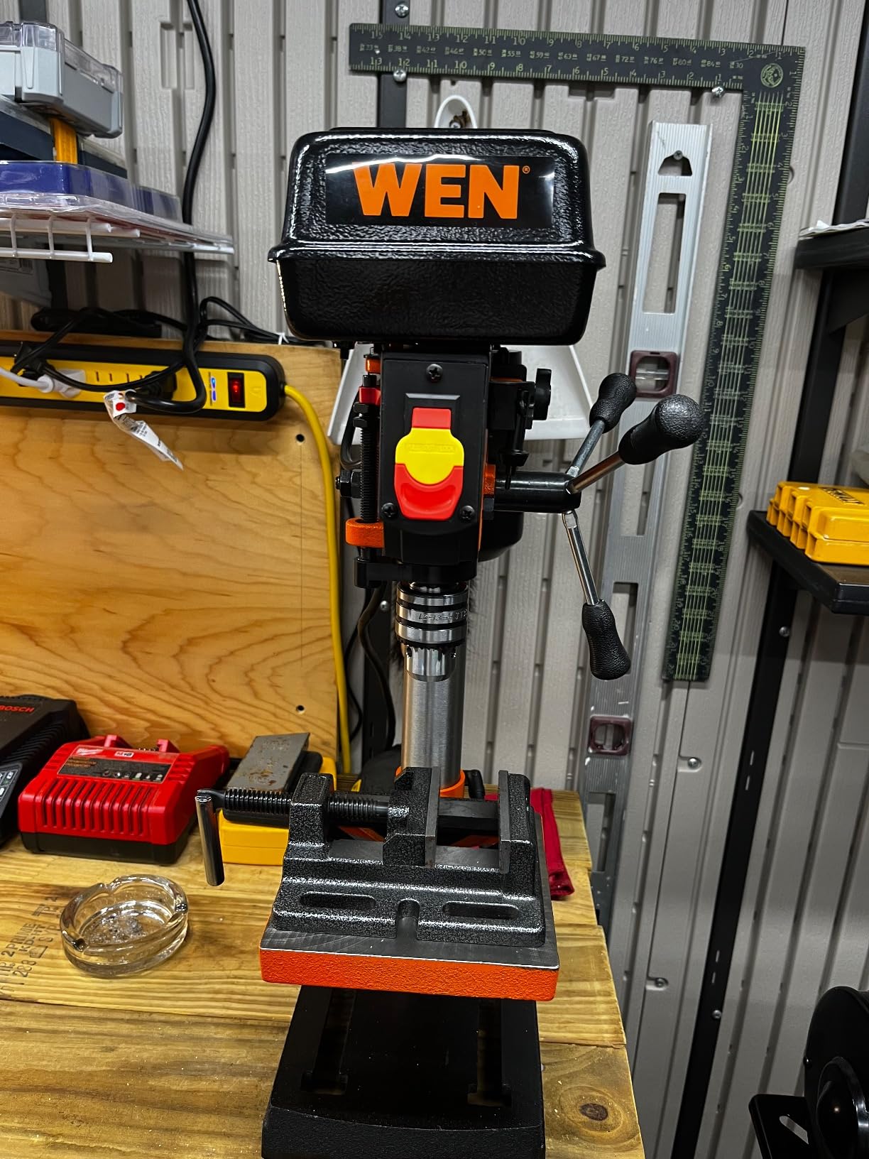 WEN 2.3-Amp 8-Inch 5-Speed Cast Iron Benchtop Drill Press (4206T) customer photo 1