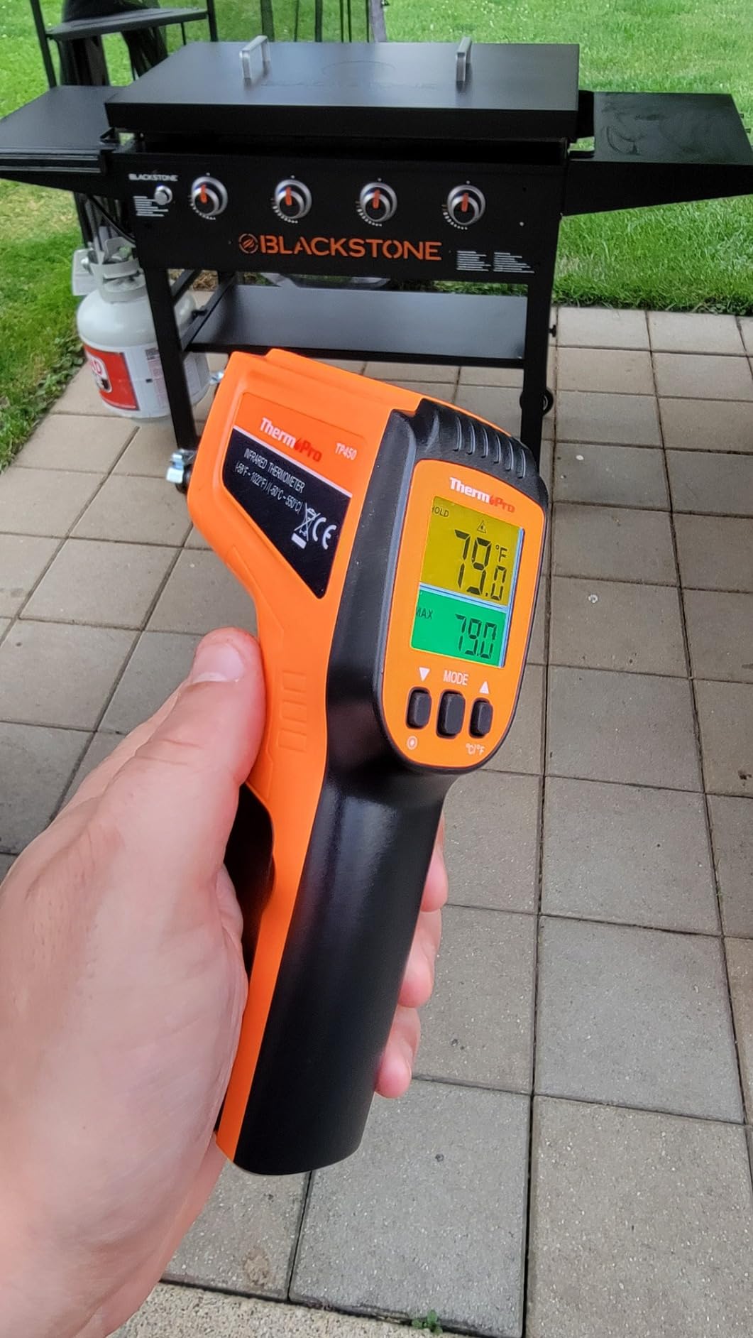 TempPro TP450 2 Laser Temperature Gun for Cooking, 16:1 D:S Ratio Infrared Thermometer Gun for Pizza Oven, Laser Thermometer Gun with Adjustable Emissivity Temp Gun -58 to 1022℉,Gift for Dad Husband customer photo 2