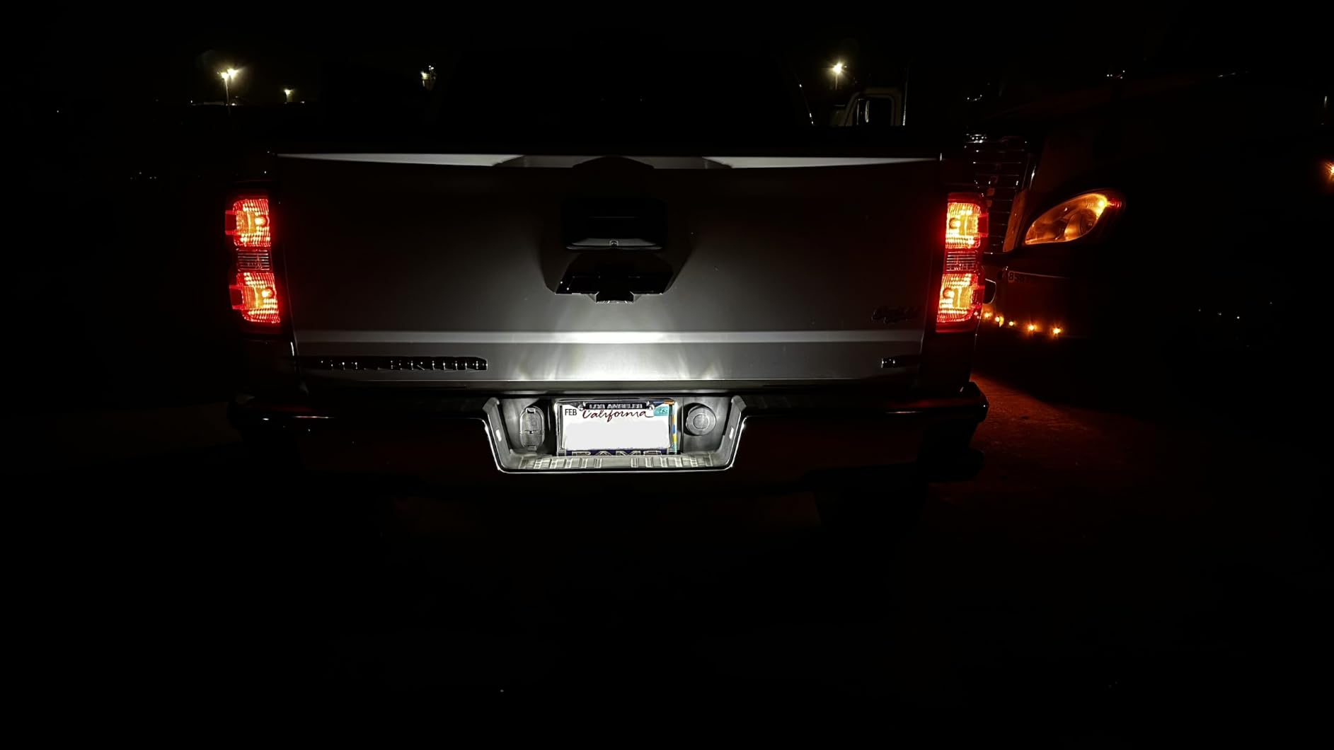 POPMOTORZ LED License Plate Light Compatible with 2014 2015 2016 2017 2018 2019 2020 2021 2022 Chevy Silverado GMC Sierra 1500 2500HD 3500HD 2015-2021 Colorado Canyon Pickup Truck 6000K, White customer photo 2