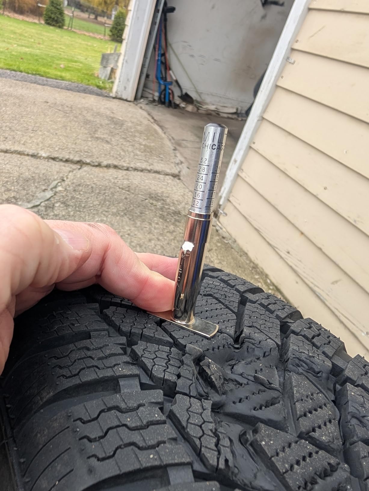 Armstrong Ski-Trac PC 185/65R15 88T SL Winter (Studless) Tire customer photo 1