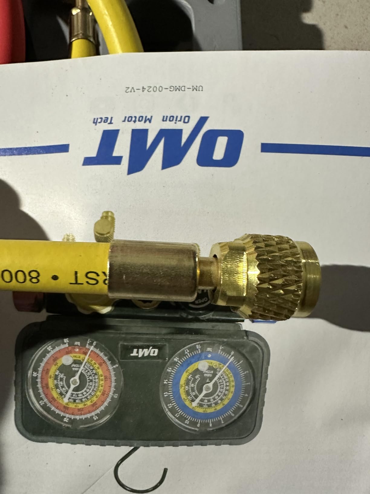 OMT AC Manifold Gauge Set with 5ft Hoses for R1234yf R404a R134a, 4 Way customer photo 1