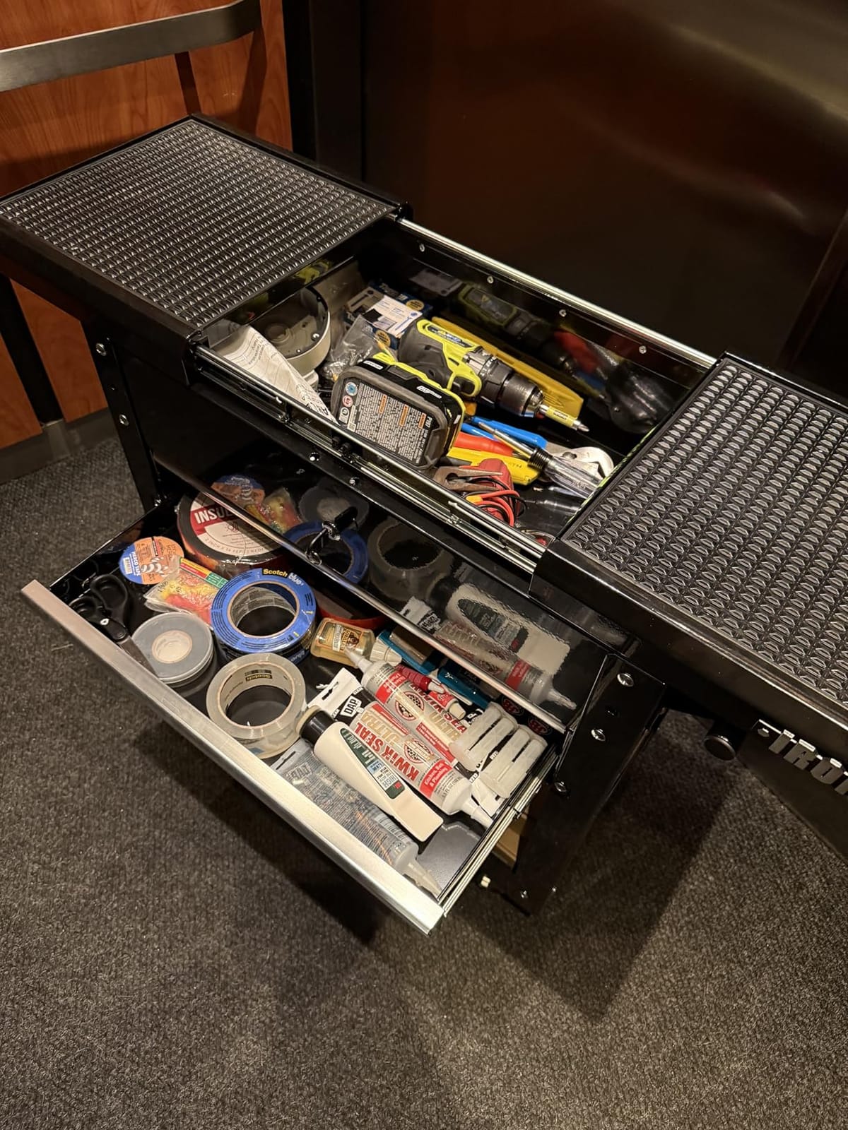 Ironton Slide-Top Mobile Tool Chest, 4 Locking Drawers, Powder-Coat Finish customer photo 1