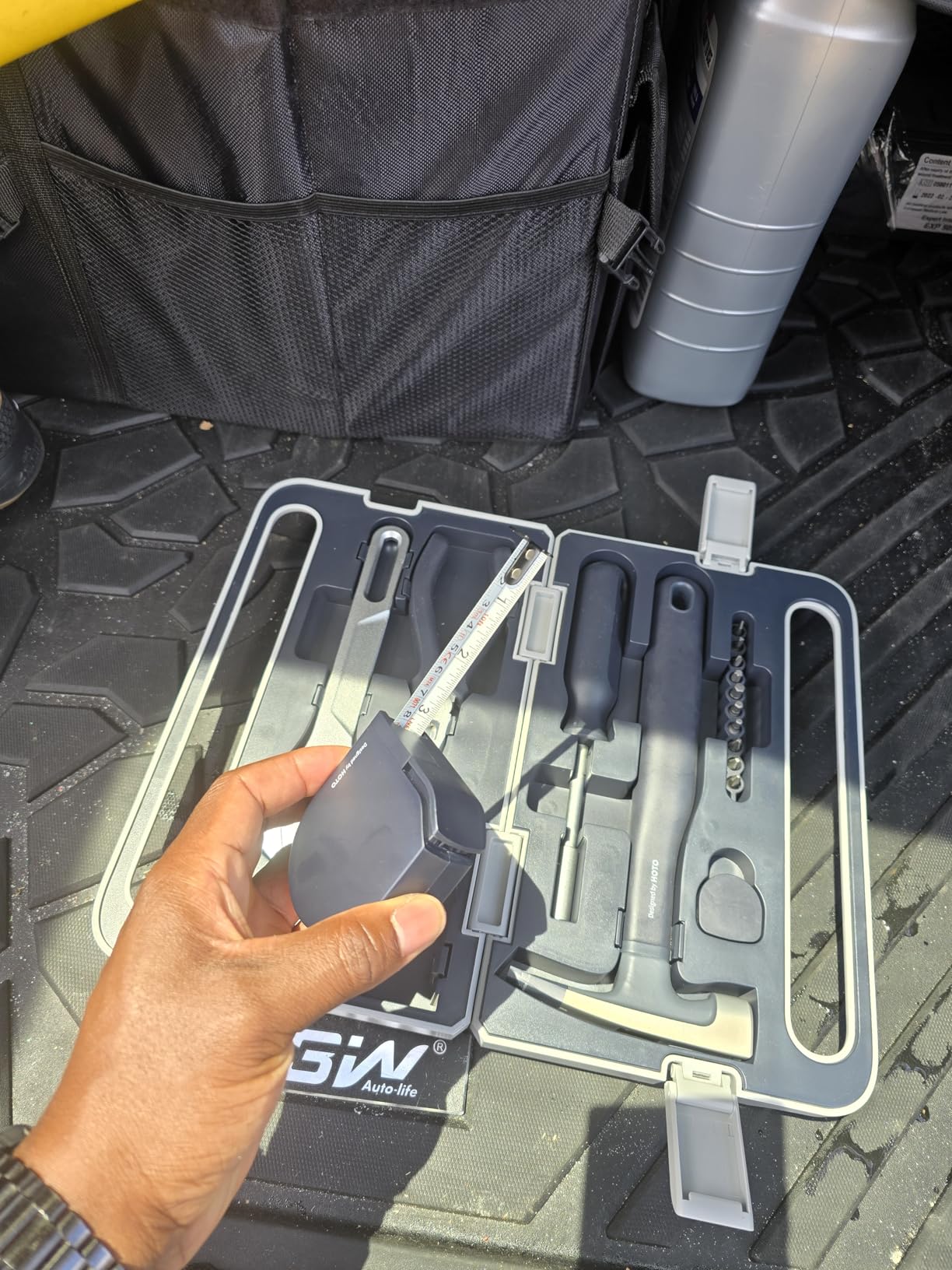 HOTO 16-Piece Home Tool Kit, Basic Hand Set with Portable Storage Box | Includes Screwdriver, Wrench, Hammer, Tape Measure, and Plier for Household, Office, Dorm Repairs and DIY Projects customer photo 1