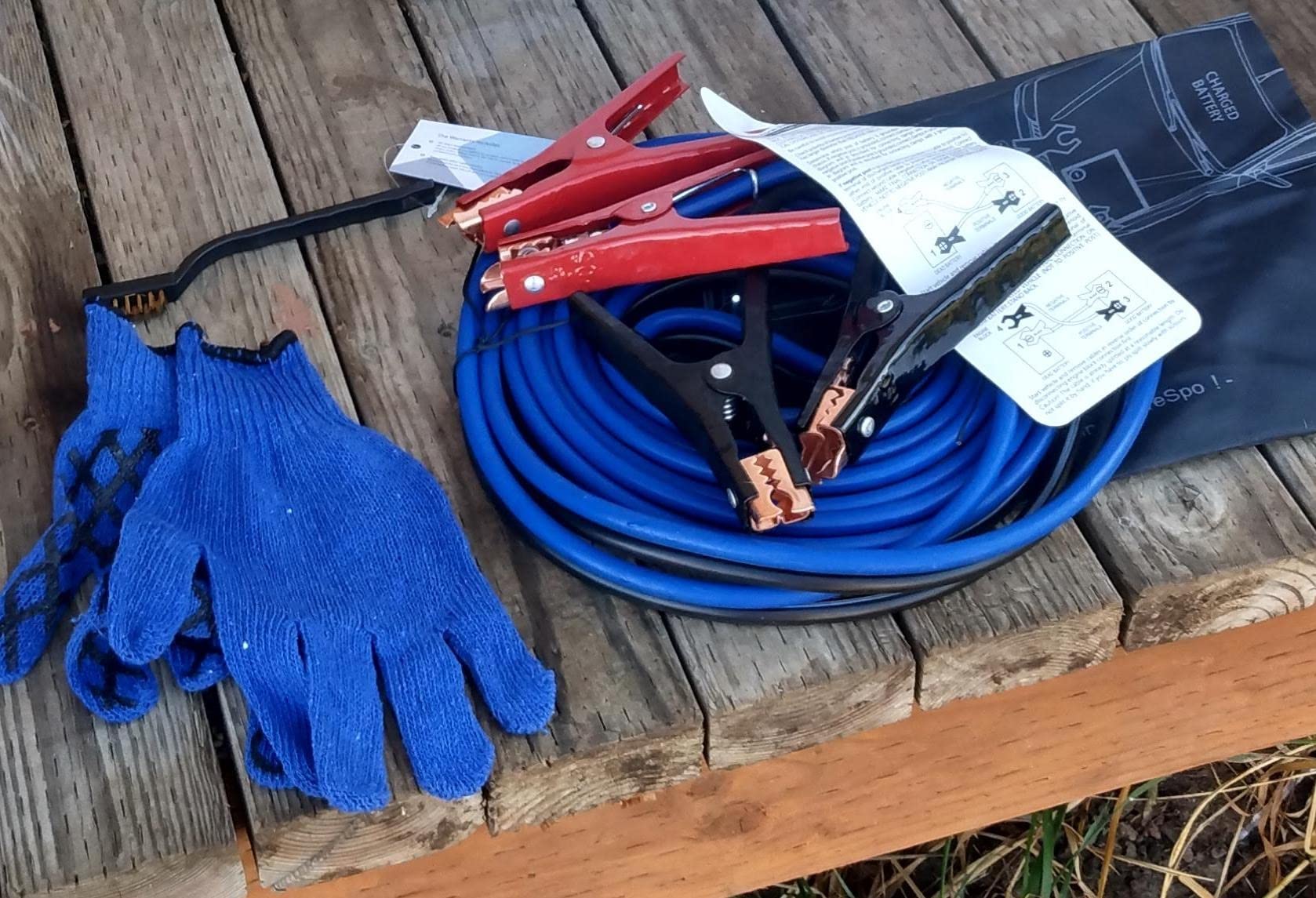 EXTRESPO Heavy Duty Jumper Cables - 4 Gauge 20 Feet 600Amp Automotive Booster Cables customer photo 2