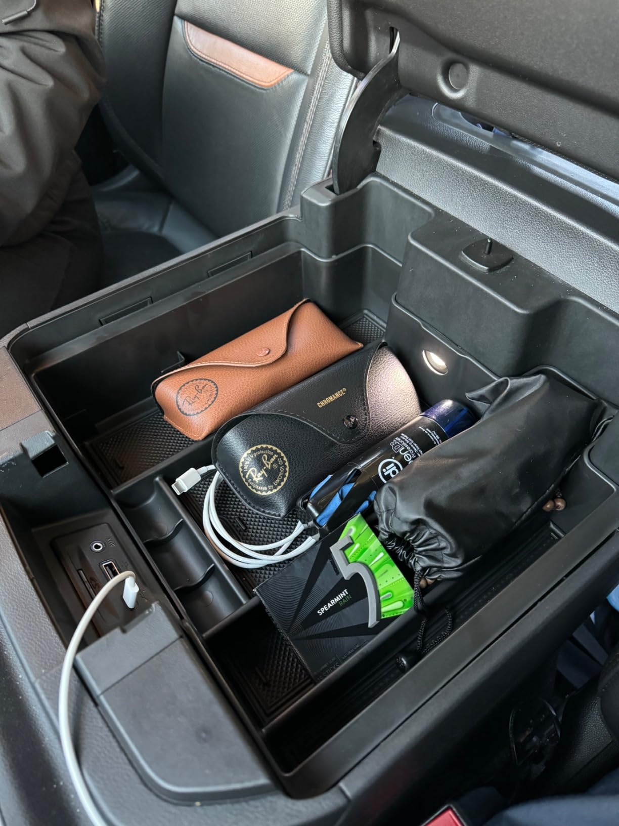 Center Console Organizer Compatible with 2020-2023 Silverado/Sierra 2500/3500HD/ 2019-2022 Chevy Silverado 1500 / GMC Sierra 1500 Accessories - Full-Coverage Insert Tray, ABS material Black customer photo 1