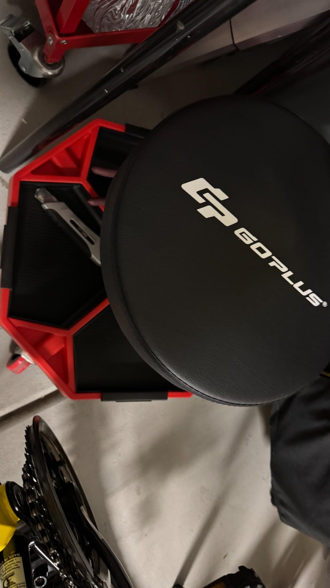 Goplus Rolling Garage Stool, 16