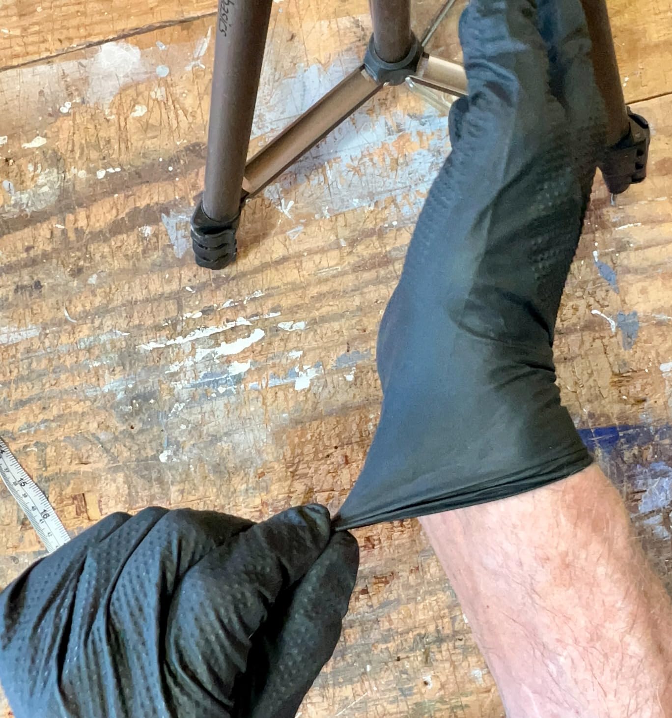 Heavy Duty Black Industrial Nitrile Gloves, 8-mil, Large, Box of 100, Latex Free, Raised Diamond Texture, Powder Free, Food Safe, Rubber Gloves, Mechanic Gloves(L) customer photo 2
