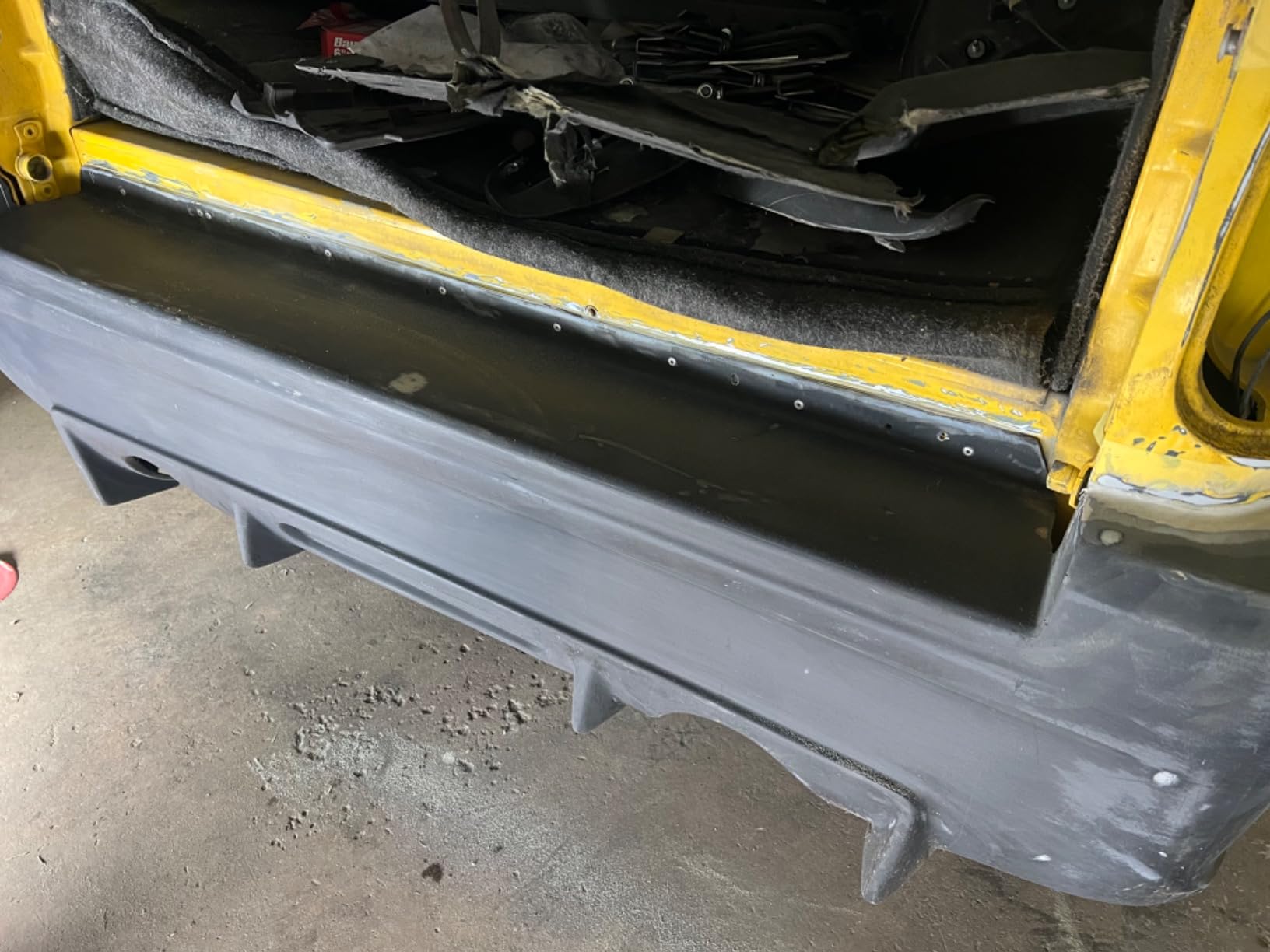 Polyurethane Seam Sealer Automotive Compound - Paintable Auto Body Seam Sealer White, Won't Shrink or Crack, Flexible Joint Filler for Bare & Painted Metal, RV Roof Sealant with Gloves, 10.5 fl oz customer photo 1