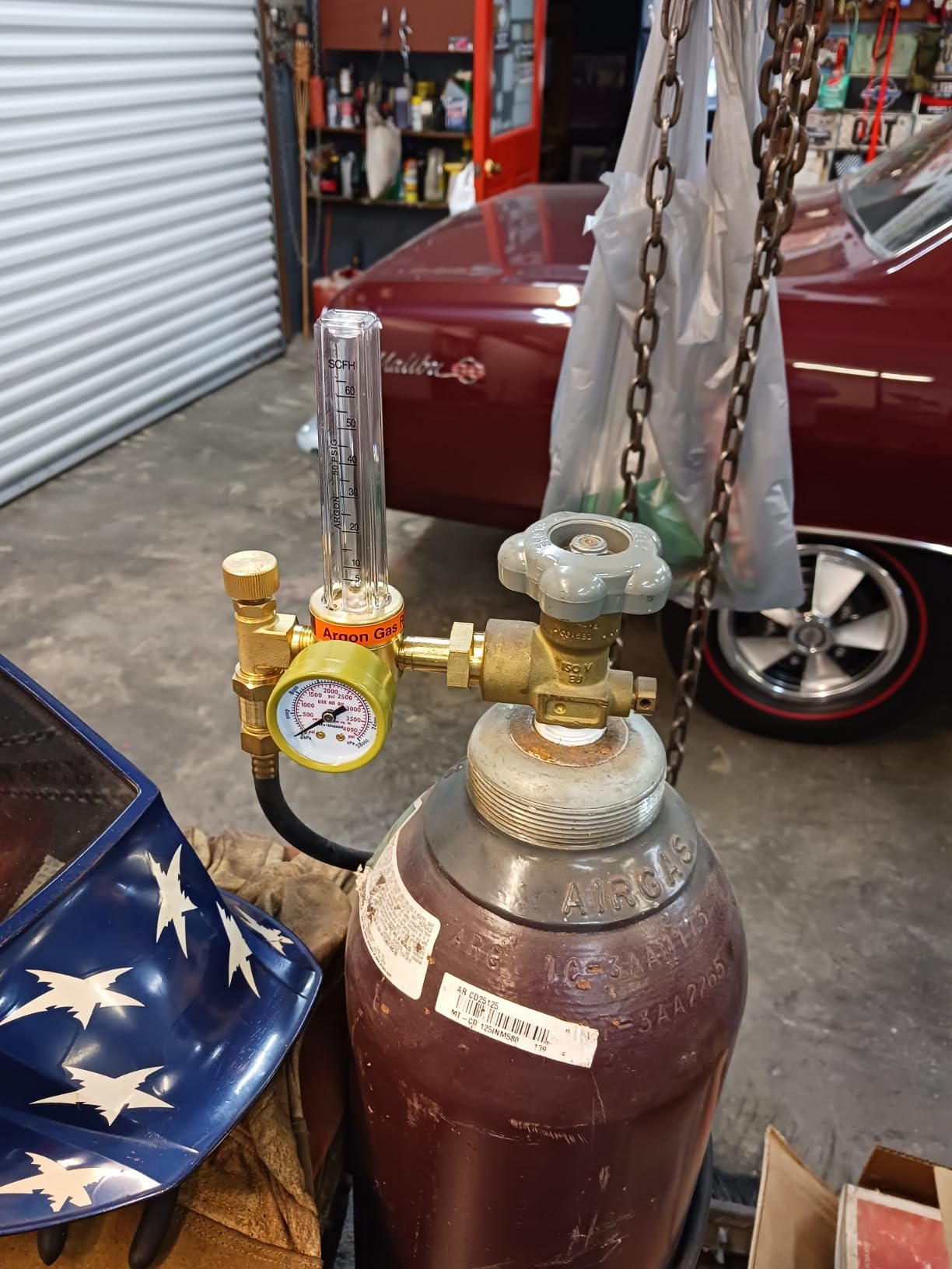TOOLIOM Argon CO2 Flow Meter Gas Regulator with Hose | 0-4000 PSI input, CGA580 inlet, for MIG and TIG welding customer photo 1