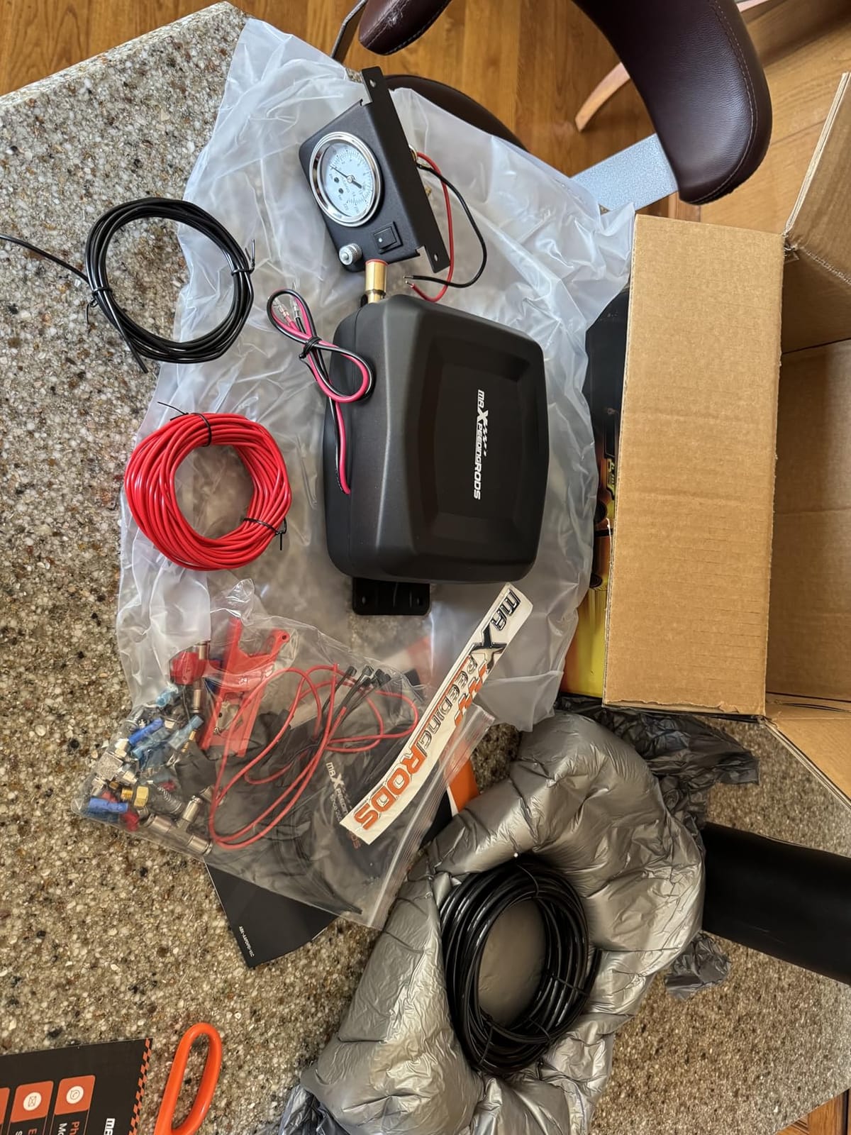 maXpeedingrods On Board Air Compressor System Universal Air Spring Compressor Kit with Gauge Air Line T Fittings for Trucks Vans customer photo 1