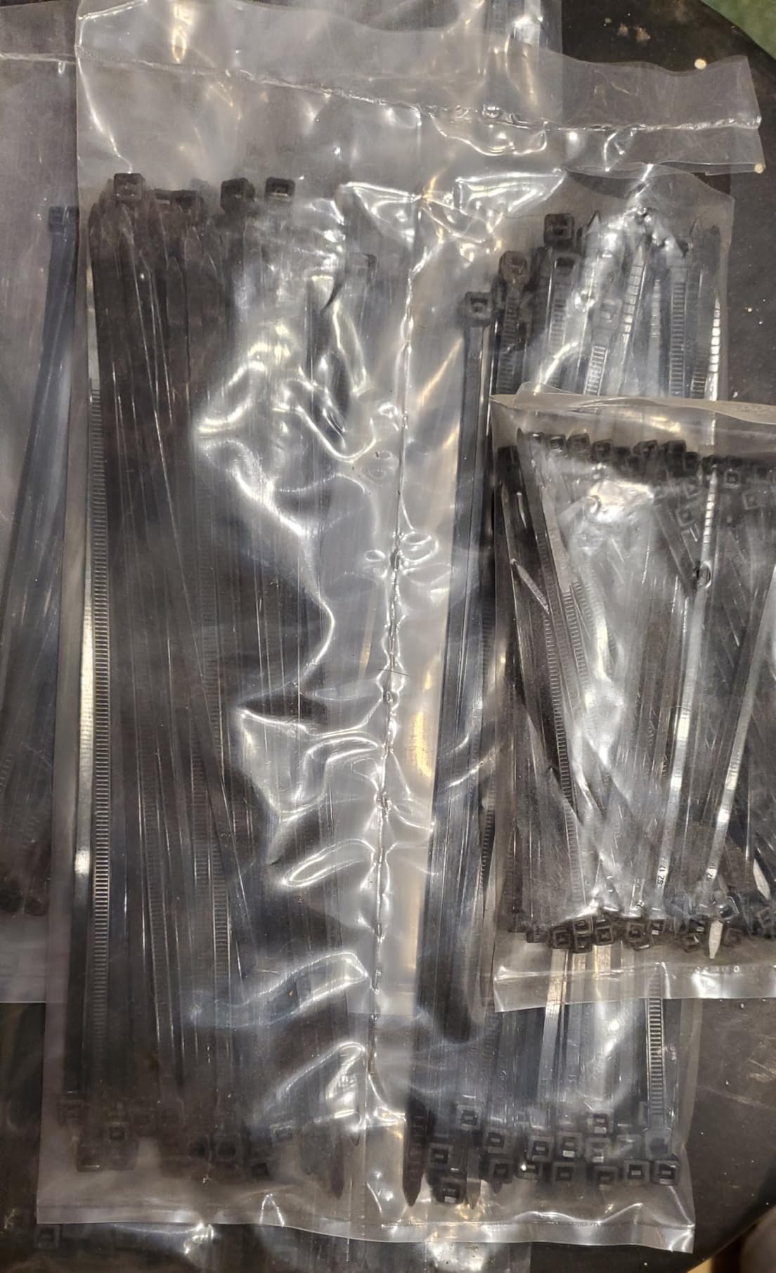 Zip Ties Assorted Sizes (4