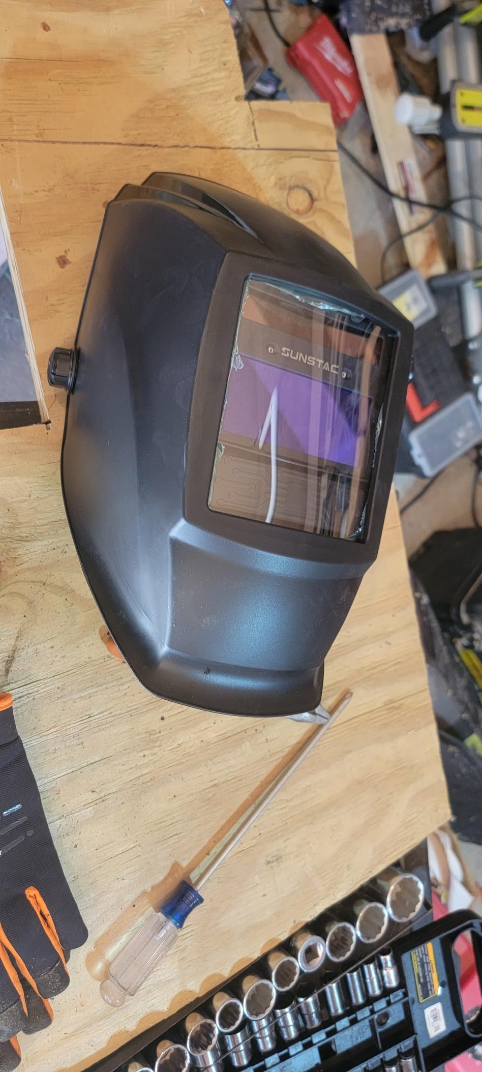 Sunstac Welding Helmet with Auto Darkening Large Viewing Screen 3.94