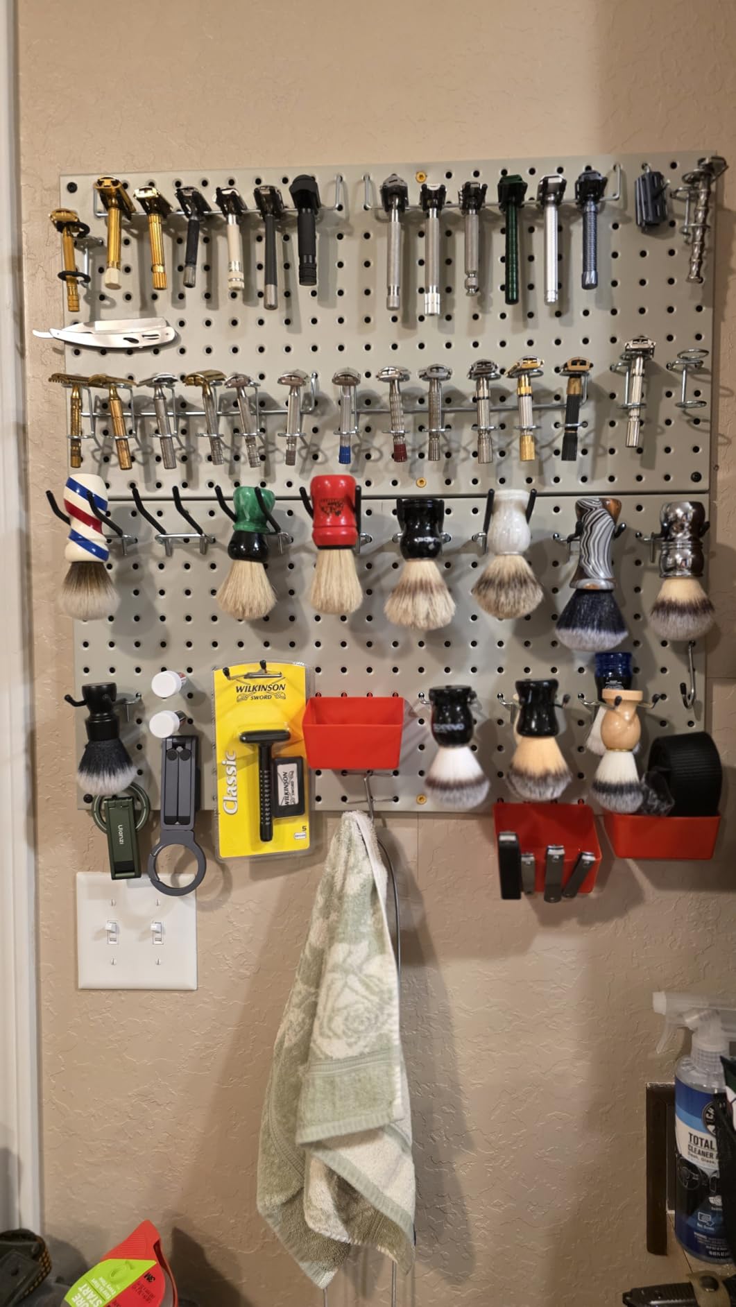 Metal Pegboard Wall Panels, Peg Boards for Garage Tool Storage | Heavy Duty Pegboard Tool Storage Kit for Home, Craft Room Black 4 Pcs customer photo 2