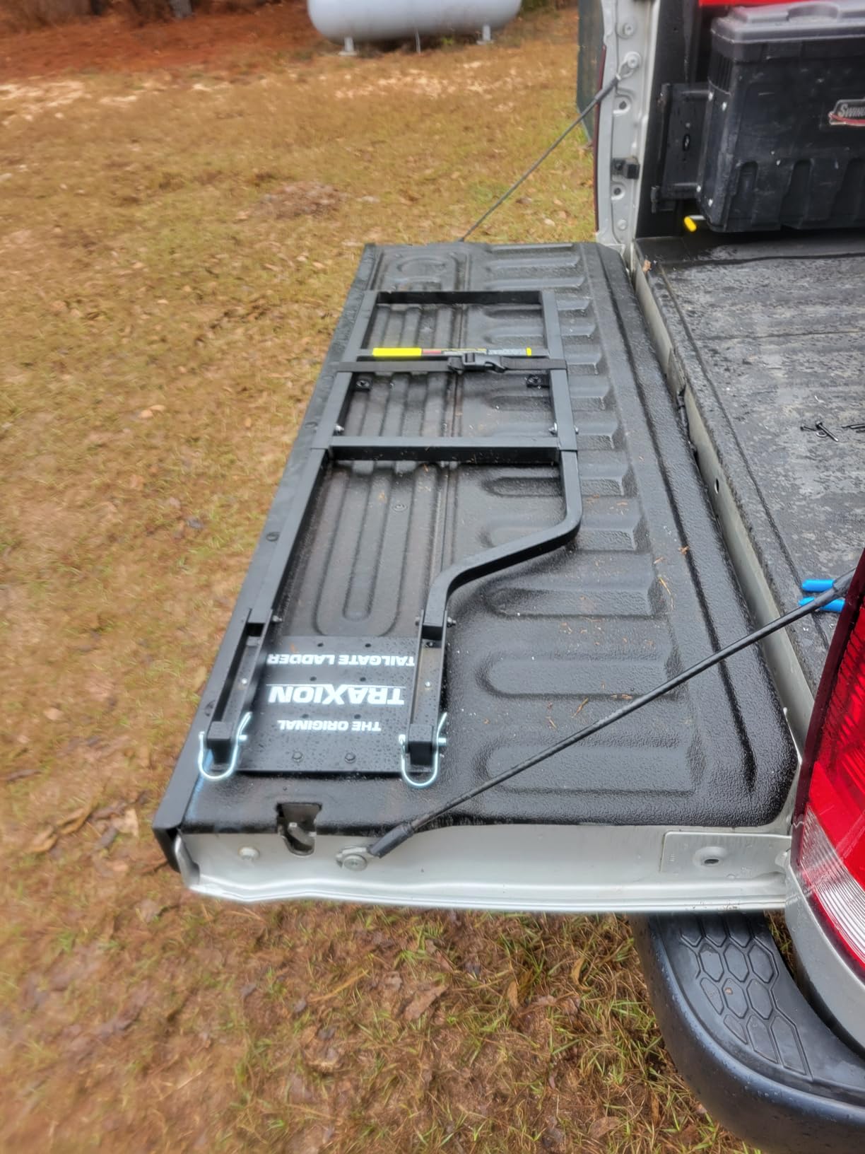 Traxion NEW Tailgate Ladder XL for All Trucks Including Lifted Trucks up to 50