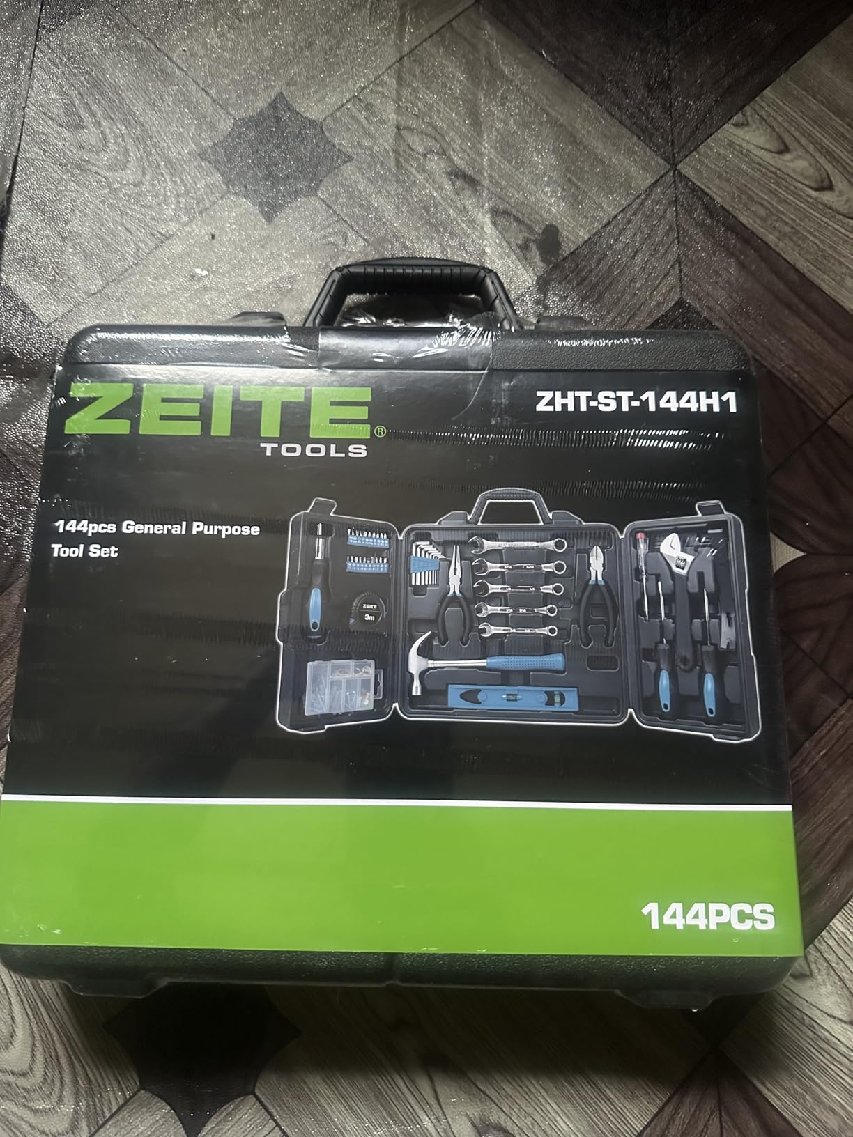 Zeite Tool Kit for Home, 144 Piece Hand Tool Set with Storage Box, General Basic Repair Tool Set with Hammer, Pliers, Wrenches, Voltage Tester, Measure Tape, Screwdriver Bits customer photo 1