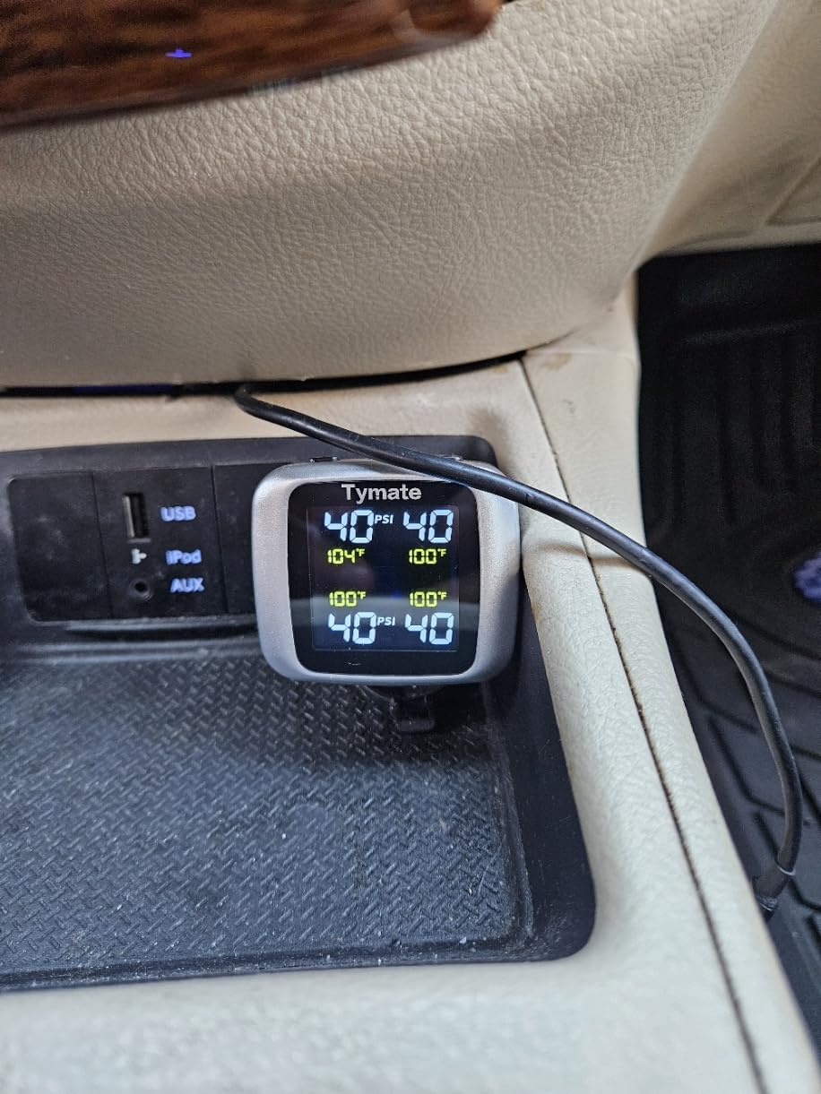 Tymate TM7 RV Tire Pressure Monitoring System, TPMS Set of 4 Sensors customer photo 2