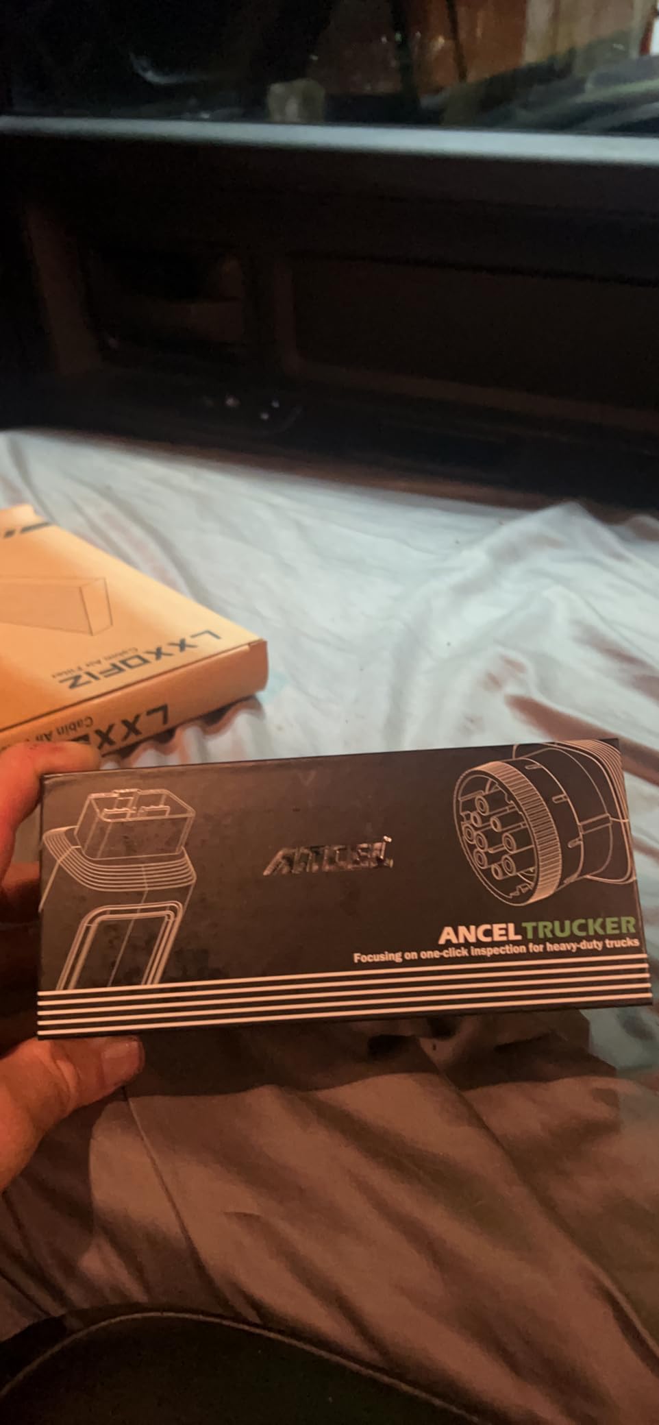 ANCEL HD100 Heavy Duty Truck Scanner with DPF Regen for Cummins & CAT Engines, Bluetooth Diesel Diagnostic Tool with All-System Scan, HDOBD & OBD2 Code Reader for Semi Trucks, Lifetime Free Updates customer photo 2