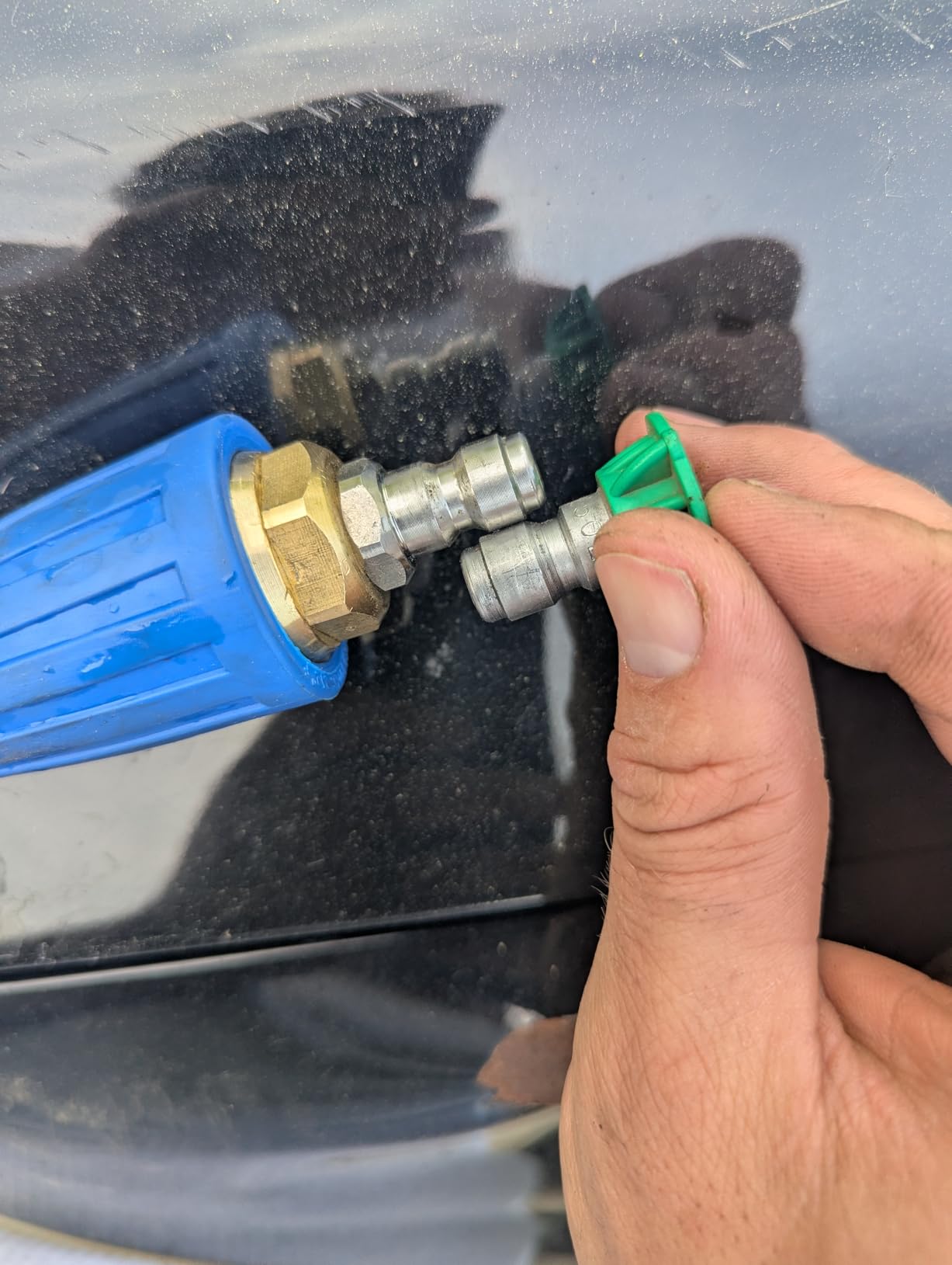 4000 PSI Turbo Nozzle Pressure Washer with 7 Pressure Washer Tips | 1/4 inch quick connect tips with 0, 15, 25, 40 and 65 degree, rinse and soap nozzles for car, concrete, driveways and brick. customer photo 1