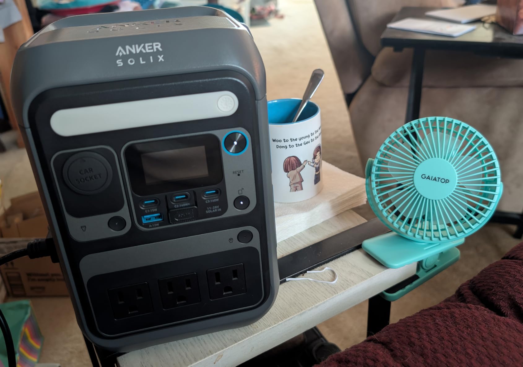 Anker SOLIX C300 Portable Power Station, 288Wh Solar Generator for Camping customer photo 2