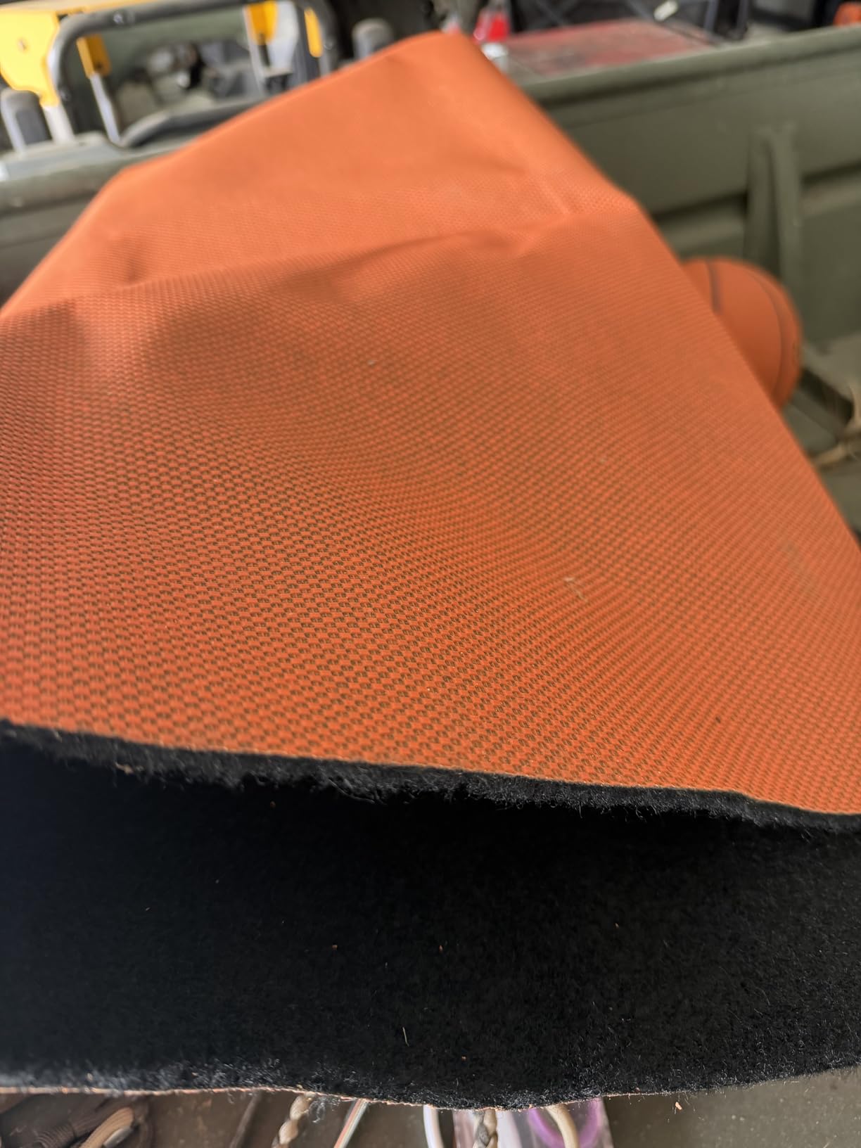Heavy Duty Oil Spill Mat 64