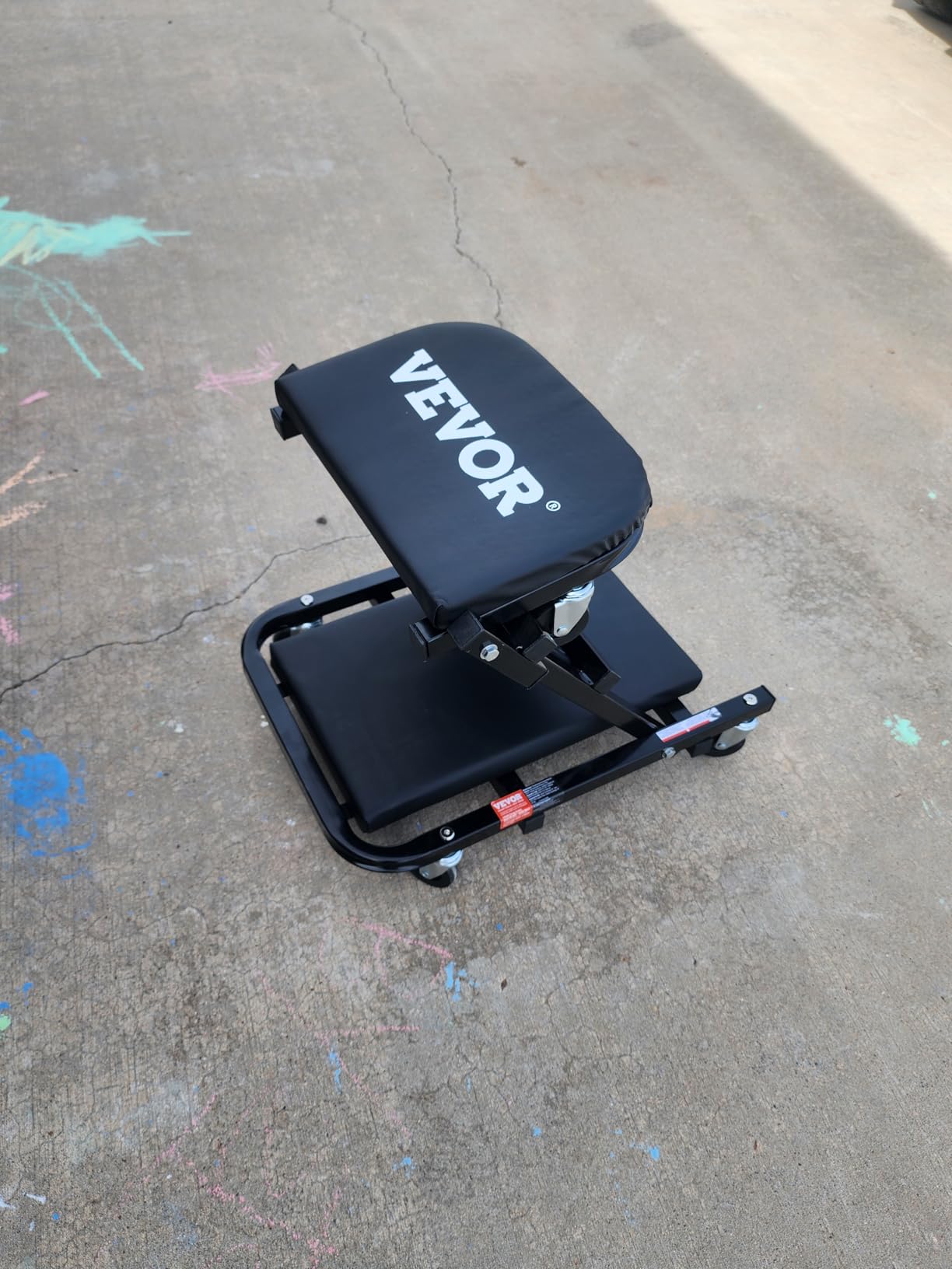 VEVOR Foldable Z Garage Creeper, 40 in, 450 lbs Load Capacity Rolling Folding Mechanic Creeper Stool, with 6 Universal Wheels Padded Seat Steel Frame, Lay Down or Sit Chair for Garage Shop or Home customer photo 2