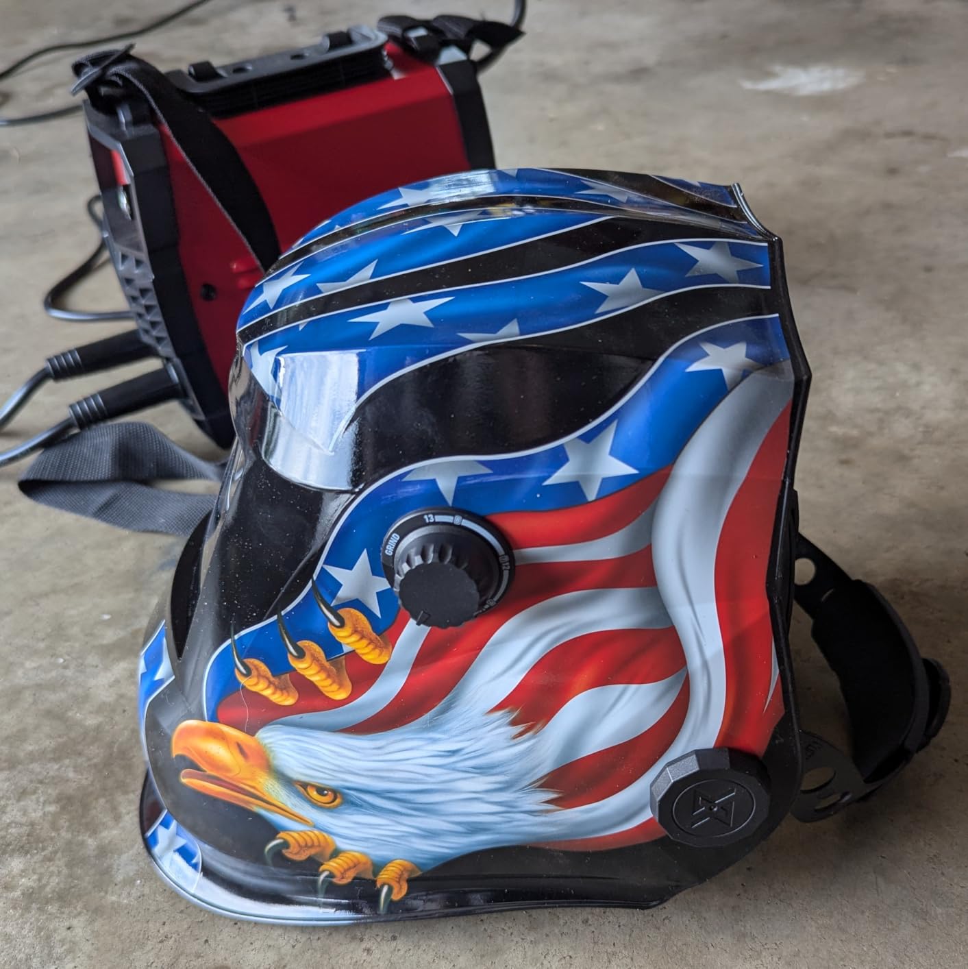 VILSIN Welding Helmet Auto Darkening Solar Powered Welding Hood with 2 Arc Sensor,Wide Shade 3/4-8/9-13 for TIG MIG ARC Weld Grinding Welder Helmet,Black customer photo 1