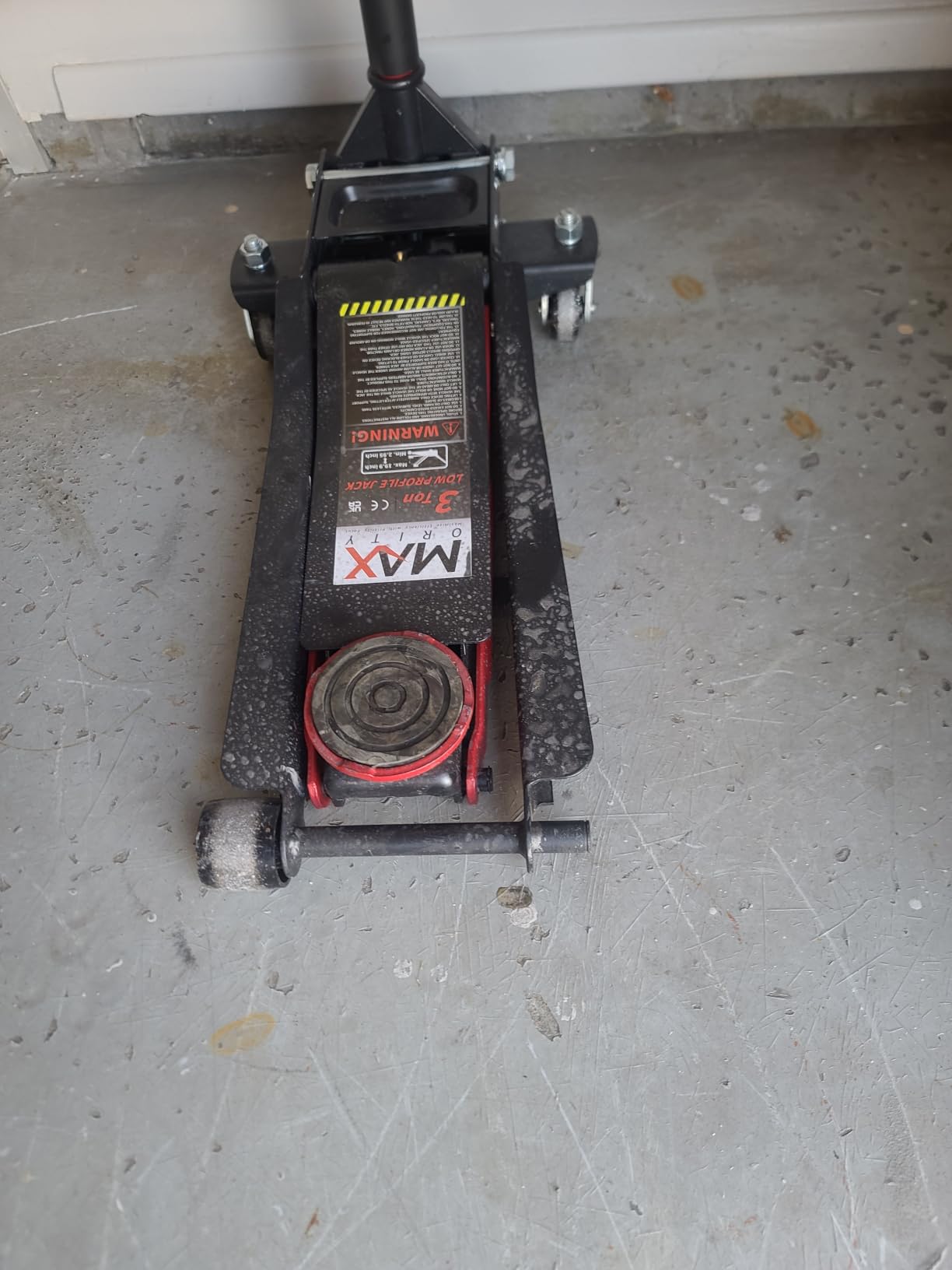 Maxority 3-Ton (6600lbs) Low Profile Hydraulic Heavy-Duty Steel Floor Jack with Dual Pistons Quick Lift Pump, Home and Workshop Car Maintenance for Various Vehicles customer photo 2