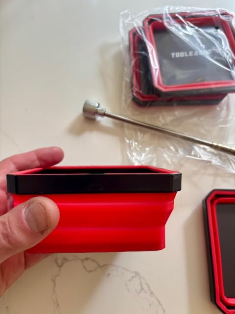 TOOLEAGUE 3Pcs Collapsible Magnetic Parts Tray Set with 15Lb Magnetic Pickup Pen, 3 Different Size Silicone Foldable Tool for Organizing Screw Bolts Nuts Washers Pins and Other Small Metal Parts customer photo 2