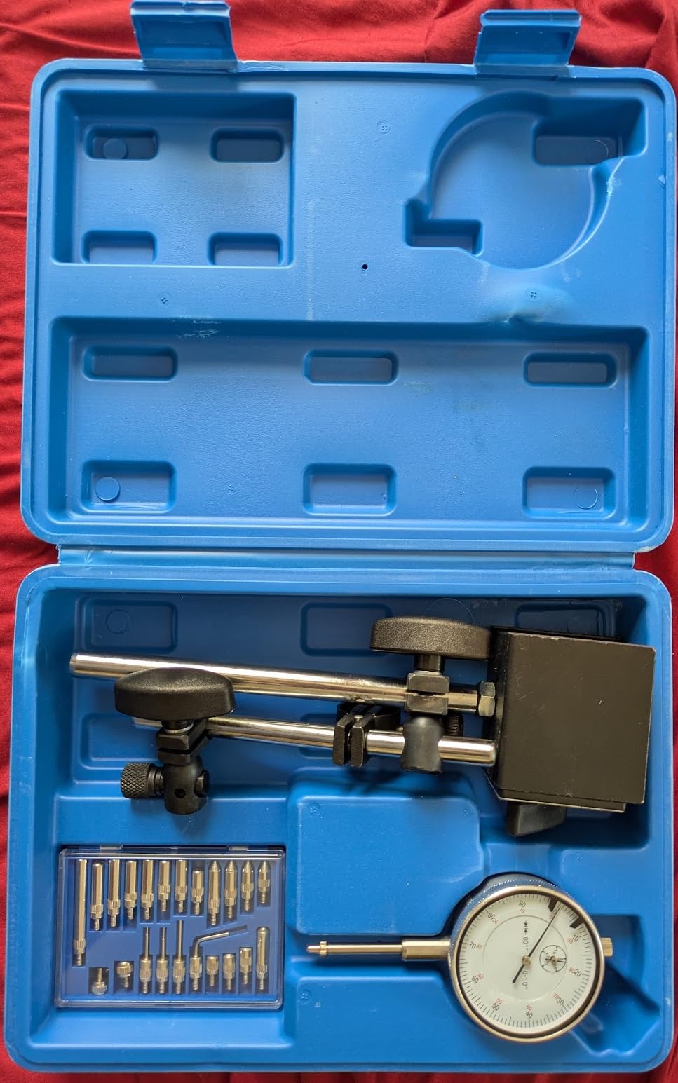 Dial Indicator with Magnetic Base, 0-1