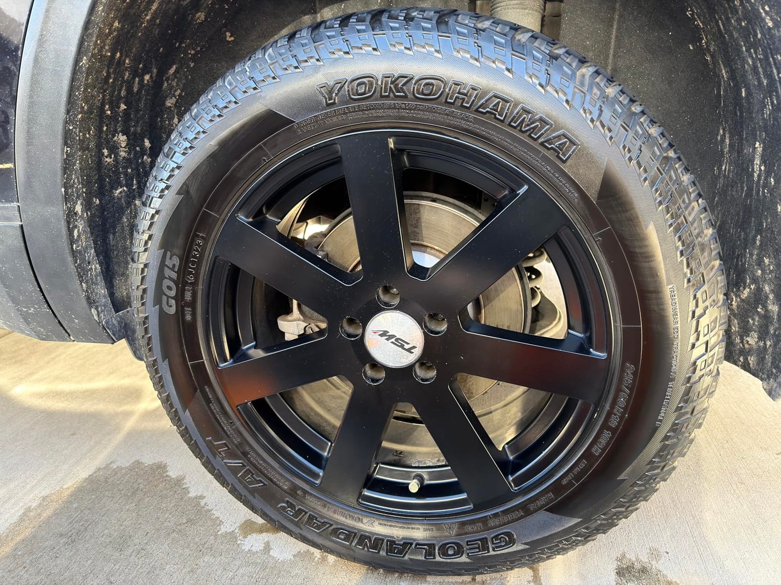 CERAKOTE Rapid Ceramic Wheel Sealant Spray, 14 oz | Repels brake dust and road grime, hydrophobic ceramic barrier, quick spray-on and wipe-off application customer photo 1