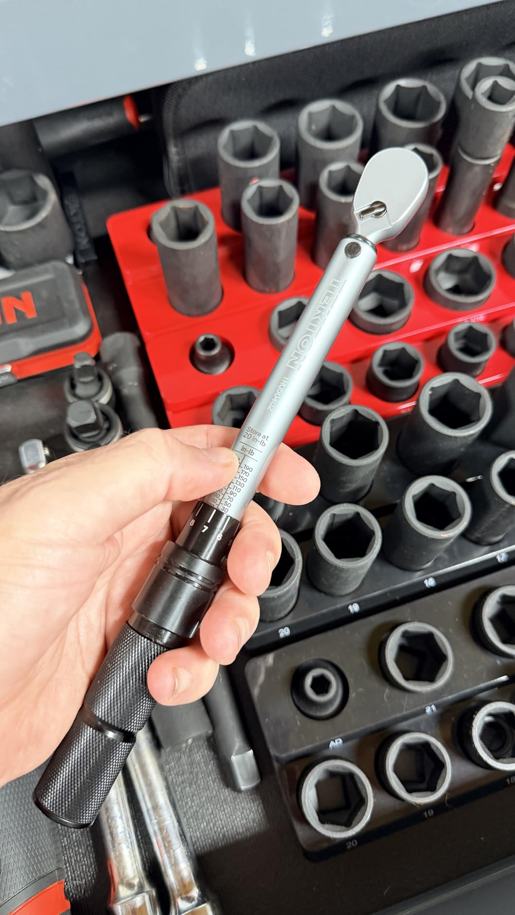 Tekton 1/4 Inch Drive Micrometer Torque Wrench | TRQ50402 customer photo 1