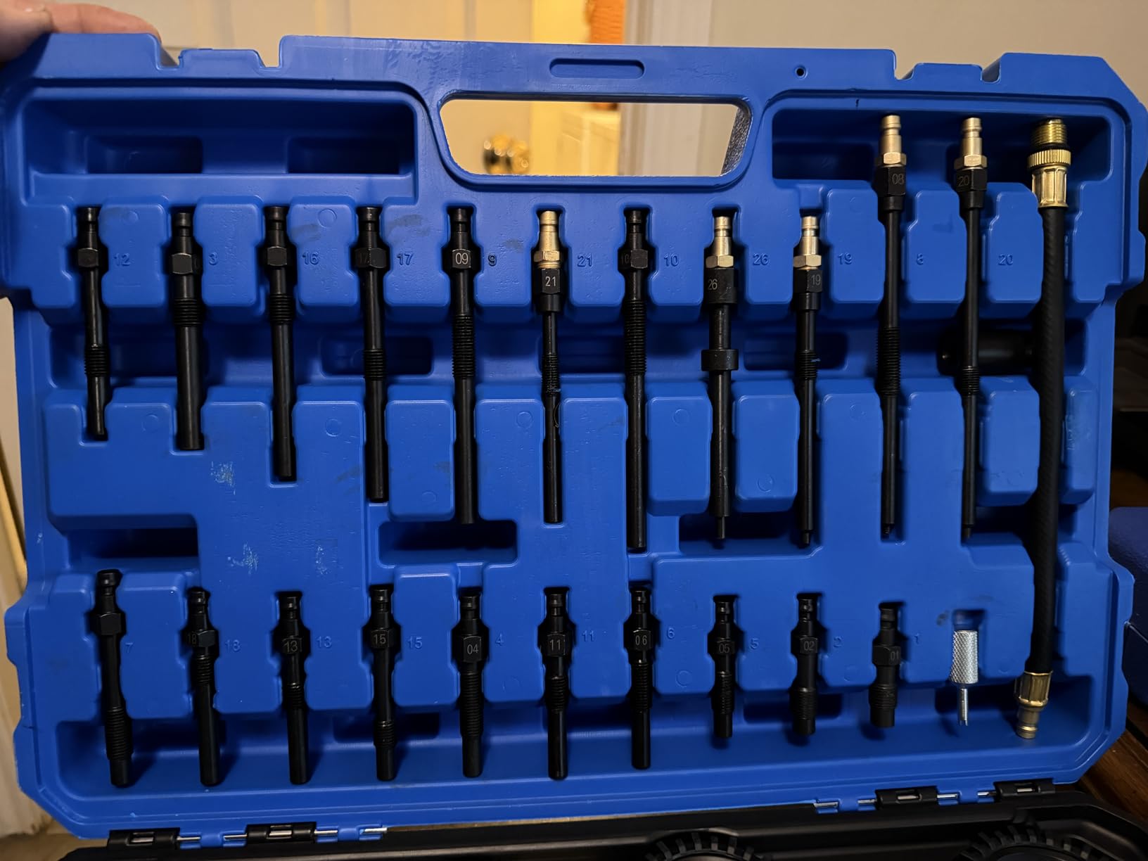 47PCS Compression and Leakage Test Kit Petrol & Diesel Compression Tester Kit Automotive Cylinder Leak Down Tester with Dual Gauge Engine Compression Tester Kit for HDI, TDCi, Pumpe Duse Engine customer photo 2