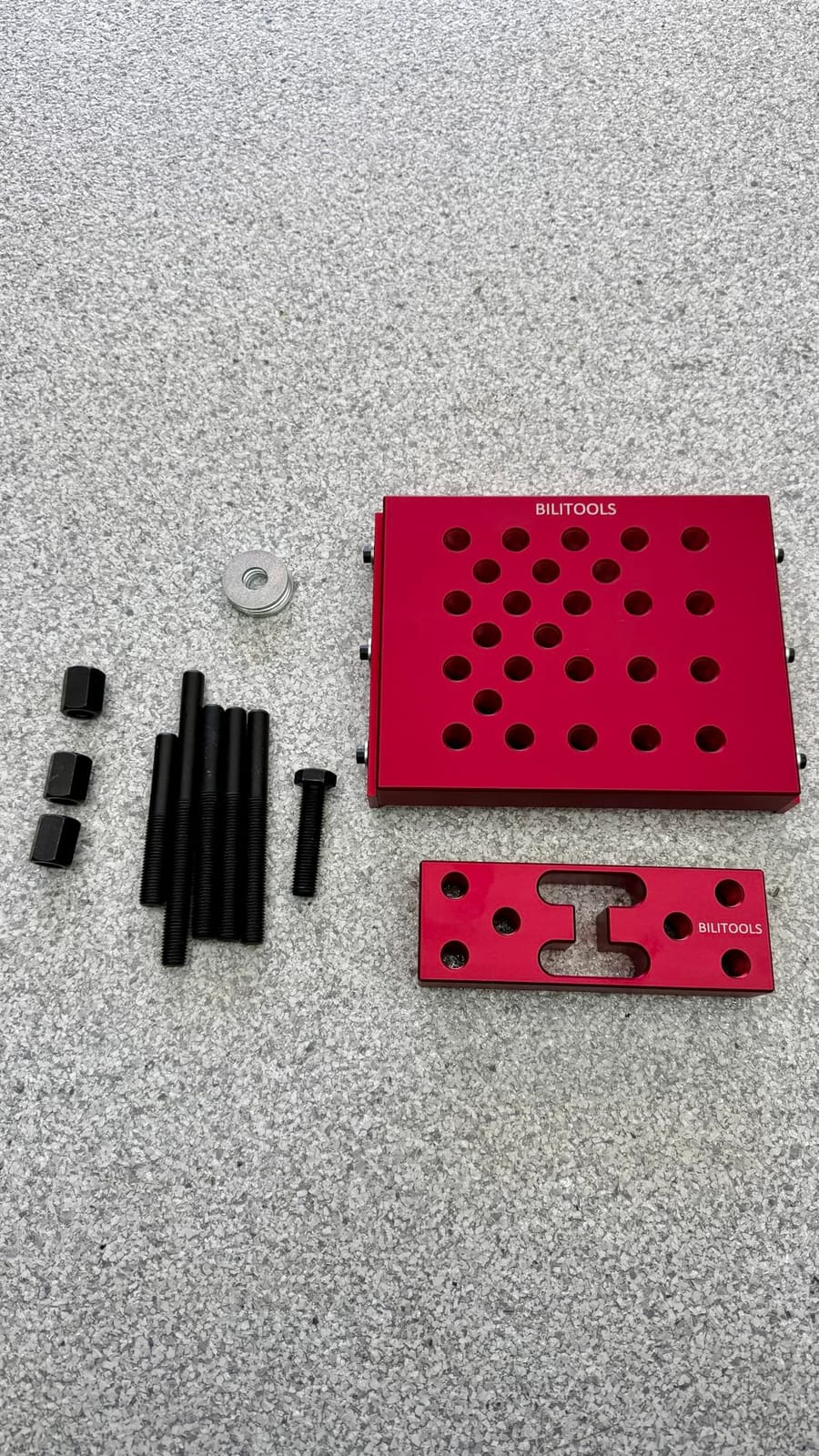BILITOOLS Universal 30 Ton Hydraulic Shop Press Support Block Plate Kit | Adjustable Support Columns and Press Plates for Wheel Bearing, Hub, Bushing Removal and Suspension Repair customer photo 1