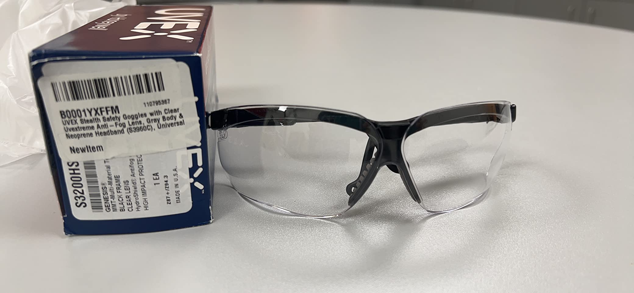 Honeywell UVEX Stealth Safety Goggles with Clear Uvextreme Anti-Fog Lens, Gray Body & Neoprene Headband (S3960C), Universal customer photo 2