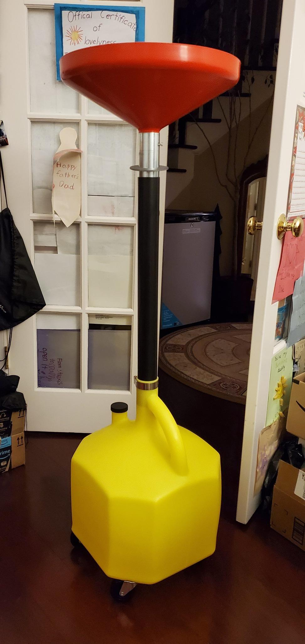 Lisle 11102 Oil Lift Drain - 8 Gallons customer photo 2