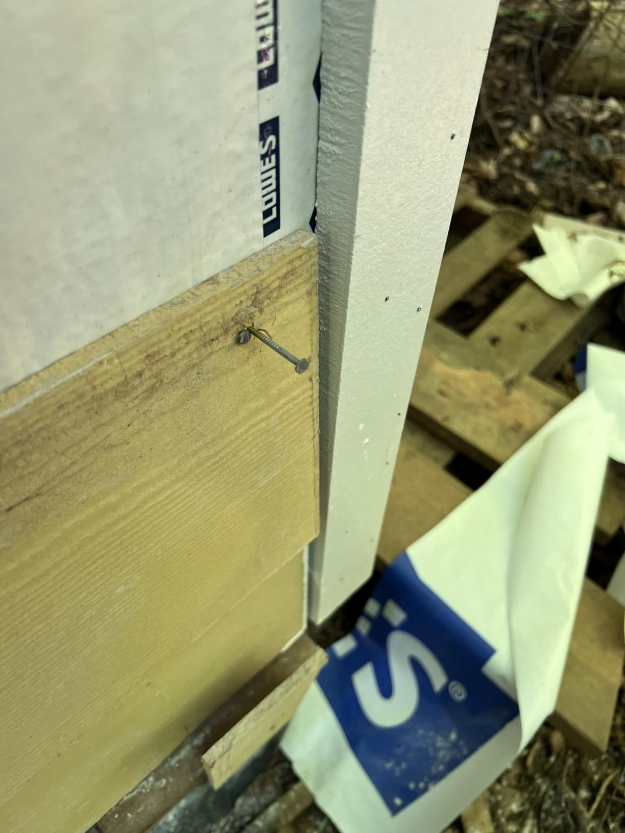 BOSTITCH Coil Siding Nailer, Pneumatic Siding Nail Gun, 1-1/4-Inch to 2-1/2-Inch, 15 Degree (N66C) customer photo 2