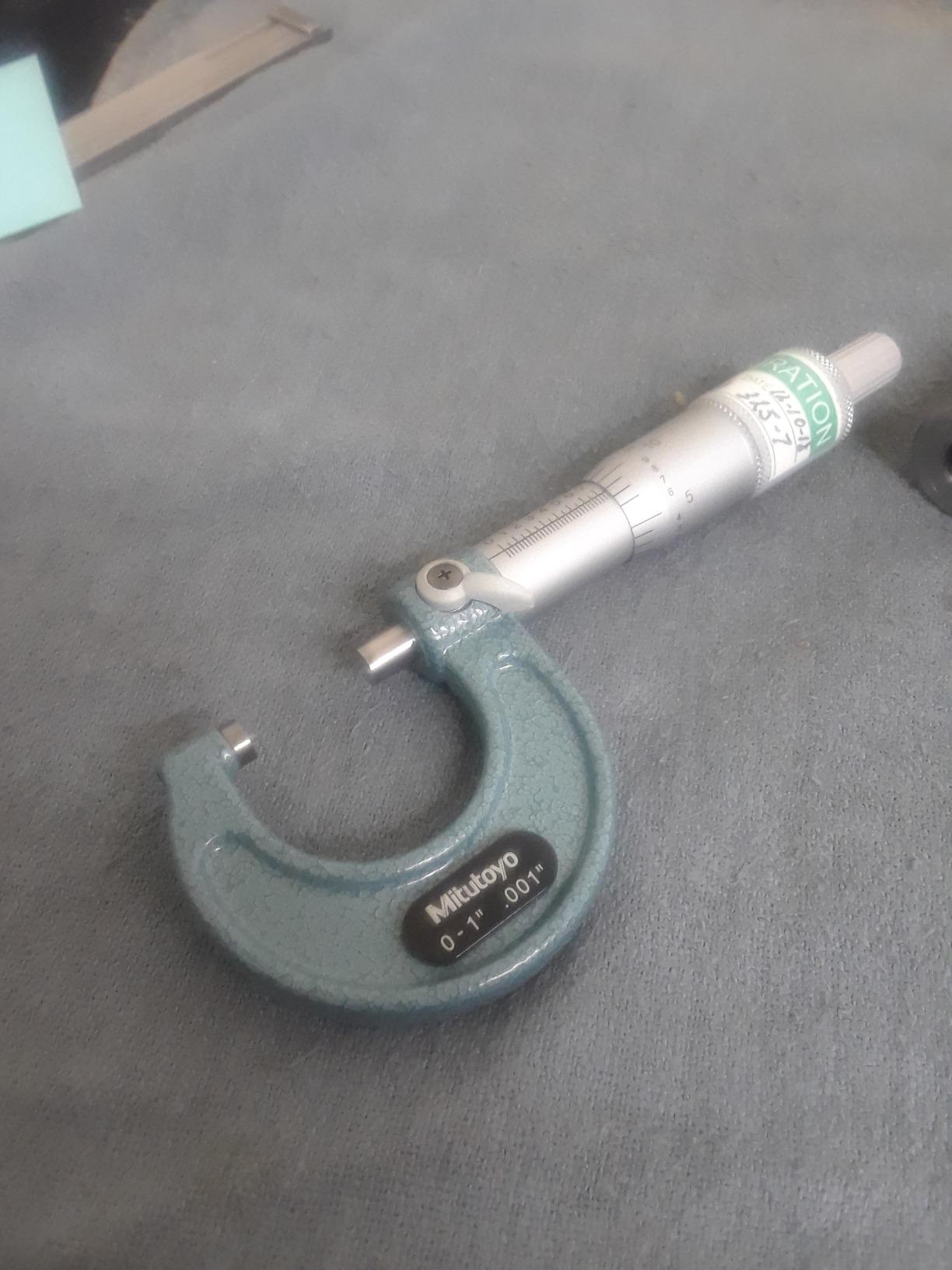 Mitutoyo 103-177, 0-1 X .001 Outside Micrometer, Ratchet customer photo 2