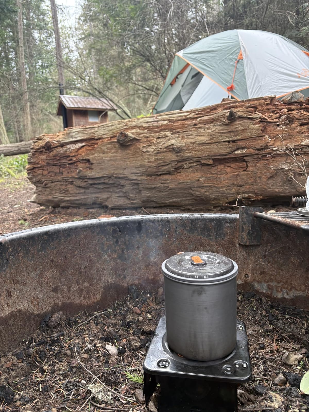 Coghlan's Portable Folding Camp Stove – Compact, Lightweight Steel Cooking Stove for Camping, Backpacking, Hiking, or Emergency Use – Uses Canned Heat or Fuel Tablets, Black customer photo 1