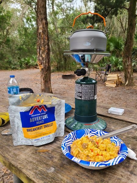 Coleman Bottletop Propane Stove, 7,650 BTU Camping Cooker customer photo 1