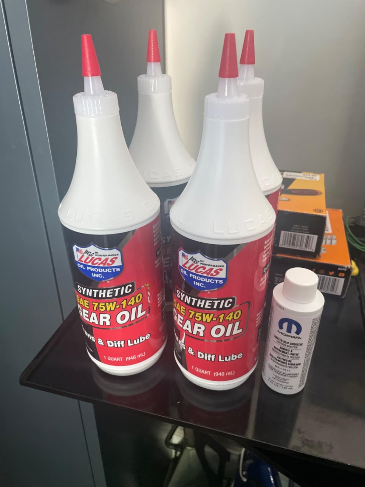 Lucas Oil 10121 SAE 75W-140 Synthetic Gear Oil/Transmission and Differential Lube - 1 Quart customer photo 1