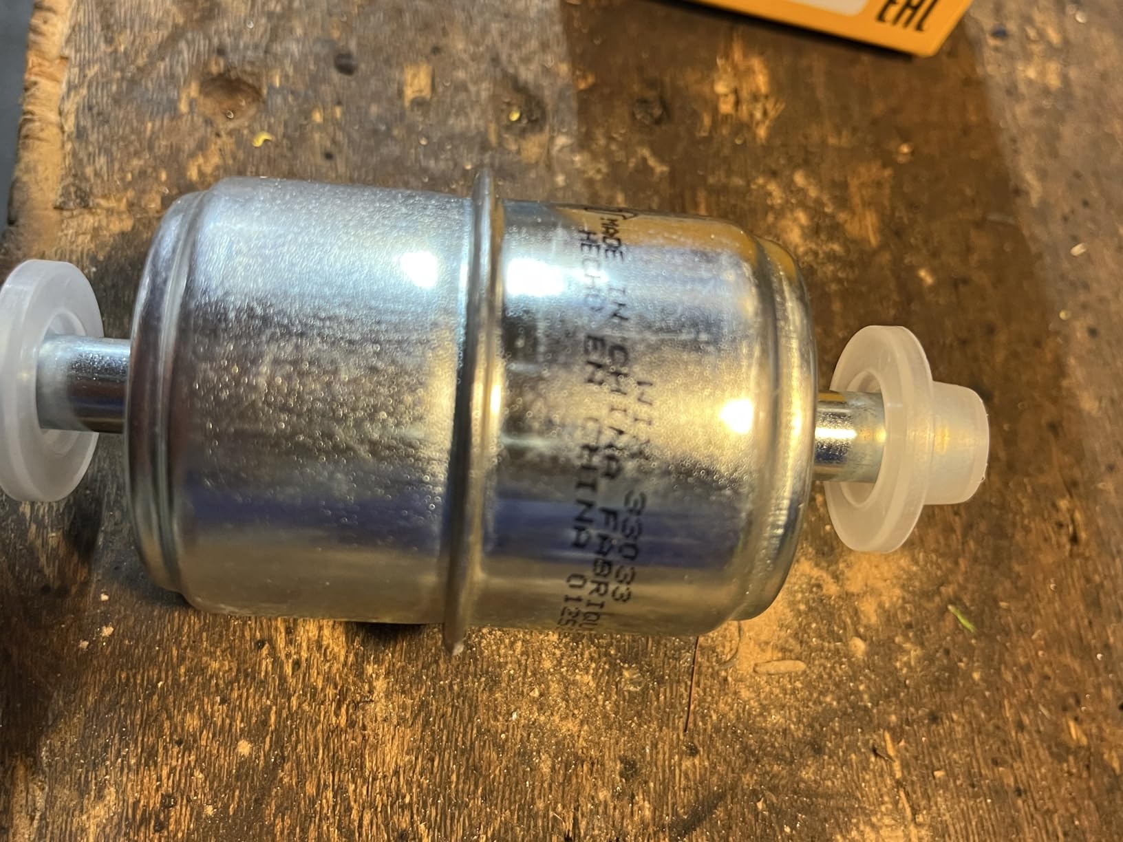 WIX 33033 Universal In-Line Fuel Filter with 3/8â€ Clamp-On Inlet/Outlet, Max Pressure 60-PSI customer photo 1