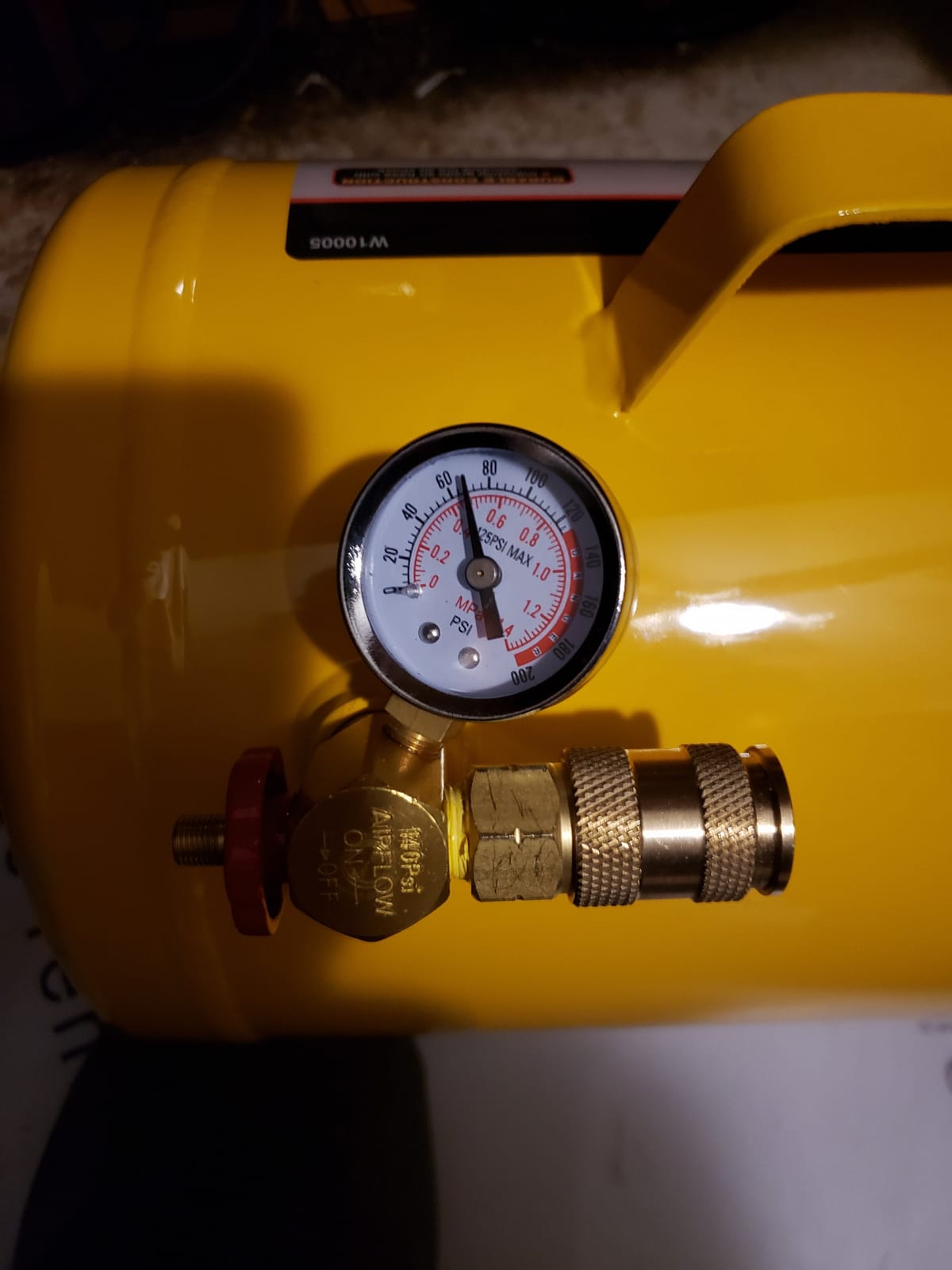 Performance Tool W10005 5-Gallon Portable Horizontal Air Tank | 125 PSI max pneumatic compressed air tank. Features industrial hose with tire air chuck, safety bypass valve, and on/off dial customer photo 1