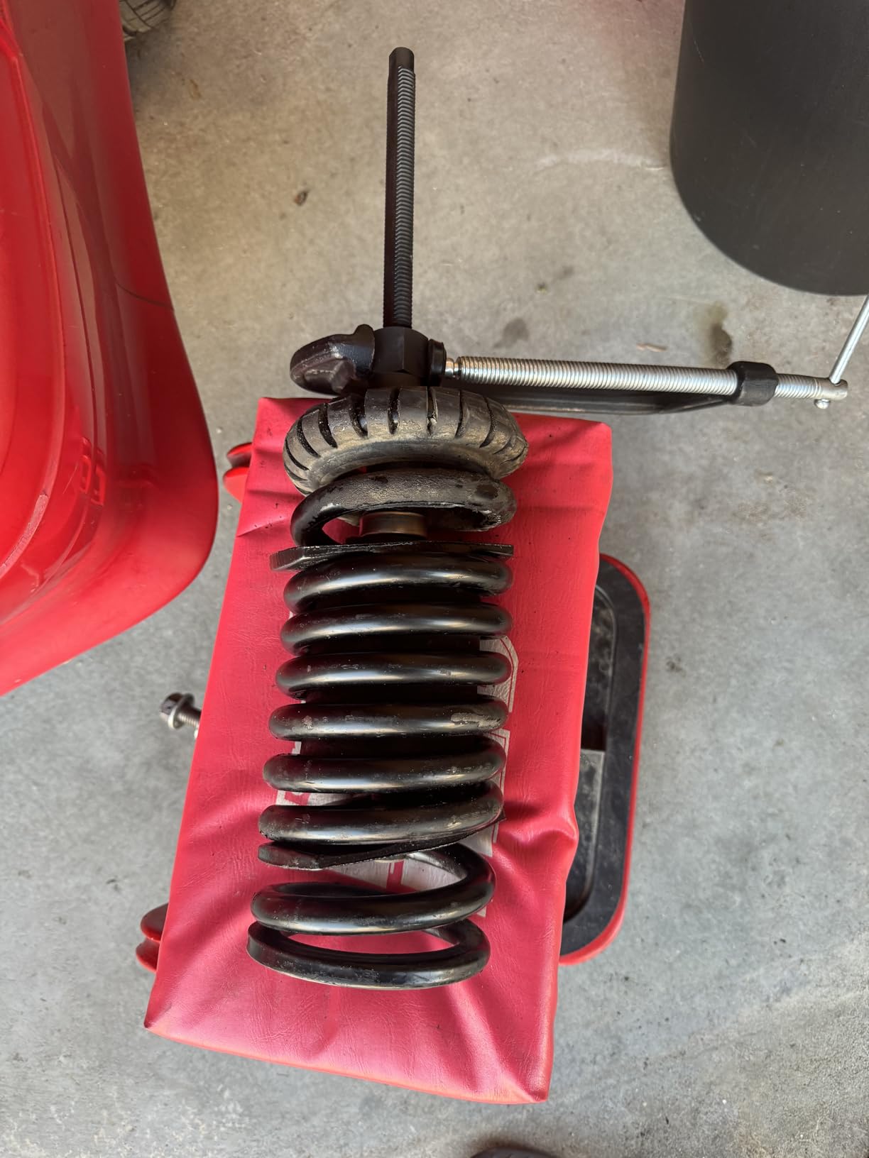 OTC 7045B Front Coil Spring Compressor - Compatible with Most Late-Model Rear Wheel Drive Domestic Vehicles with Coil Springs Between the Upper and Lower Control Arms, Black customer photo 1