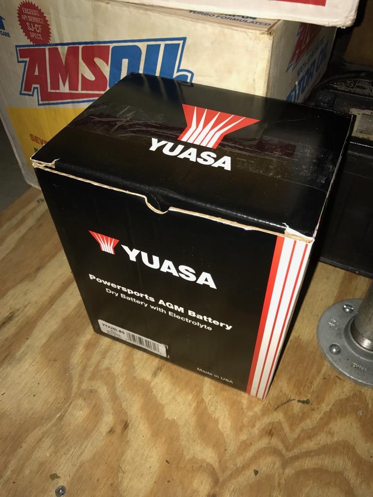 Yuasa YUAM320BS YTX20L-BS Maintenance Free AGM Battery with Acid pack customer photo 1