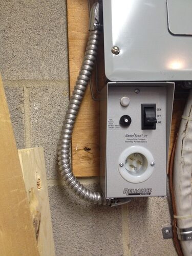 Reliance Products TF151W Reliance Controls Corporation Easy/Tran Transfer Switch for Generators Up to 1, 875 Running Watts, Small, Gray customer photo 1