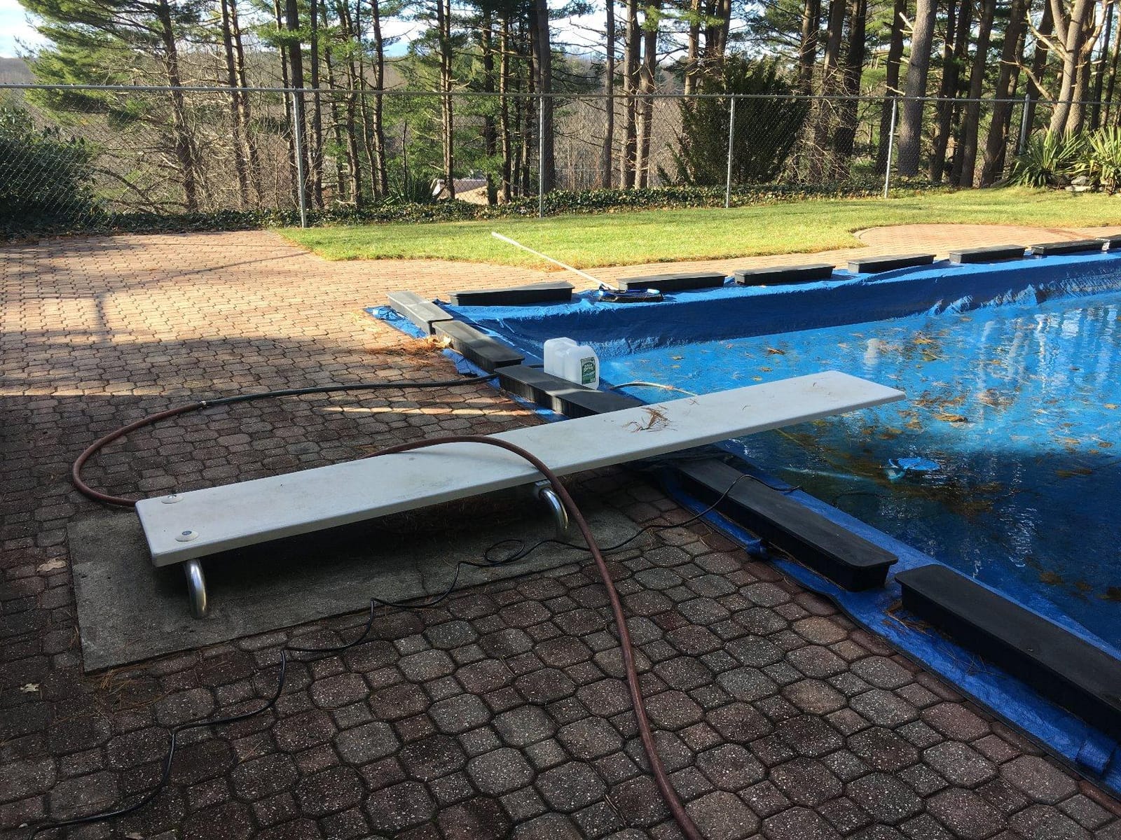 Little Giant APCP-1700 115-Volt, 1/3 HP, 1745 GPH, Automatic, Submersible, Swimming Pool Cover Pump with 25-Ft. Cord, Light Blue, 577301 customer photo 2