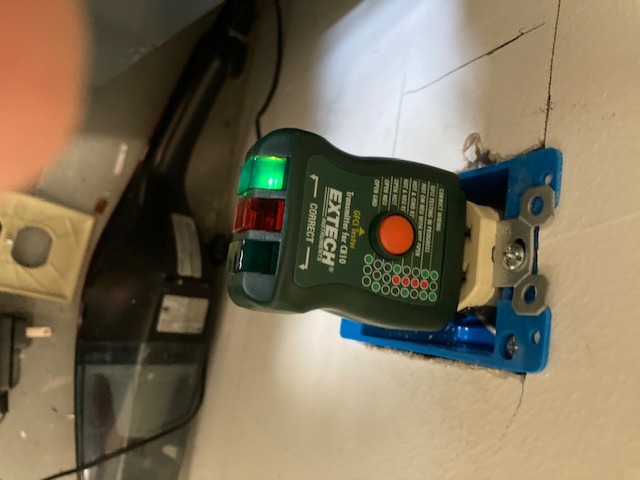 Extech CB10 AC Circuit Breaker Finder and GFCI Receptacle Tester customer photo 2